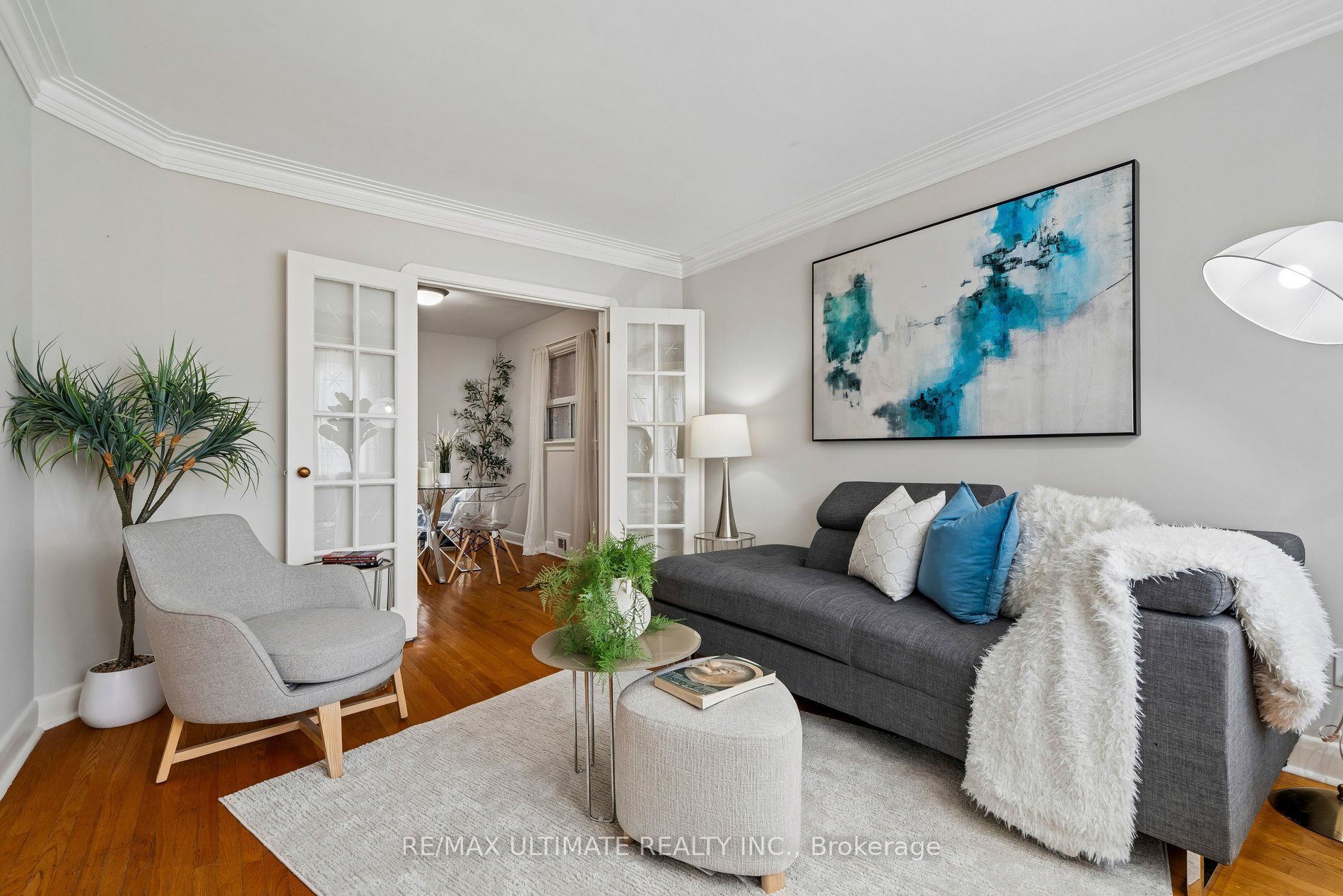 124 Hope Street, Toronto, ON M6E 1K1 photo 5