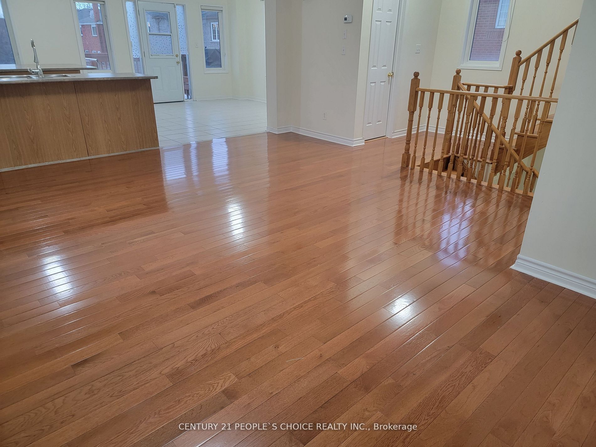 783 Millworks Crescent Upper, Mississauga, ON L5B 0B9 photo 5