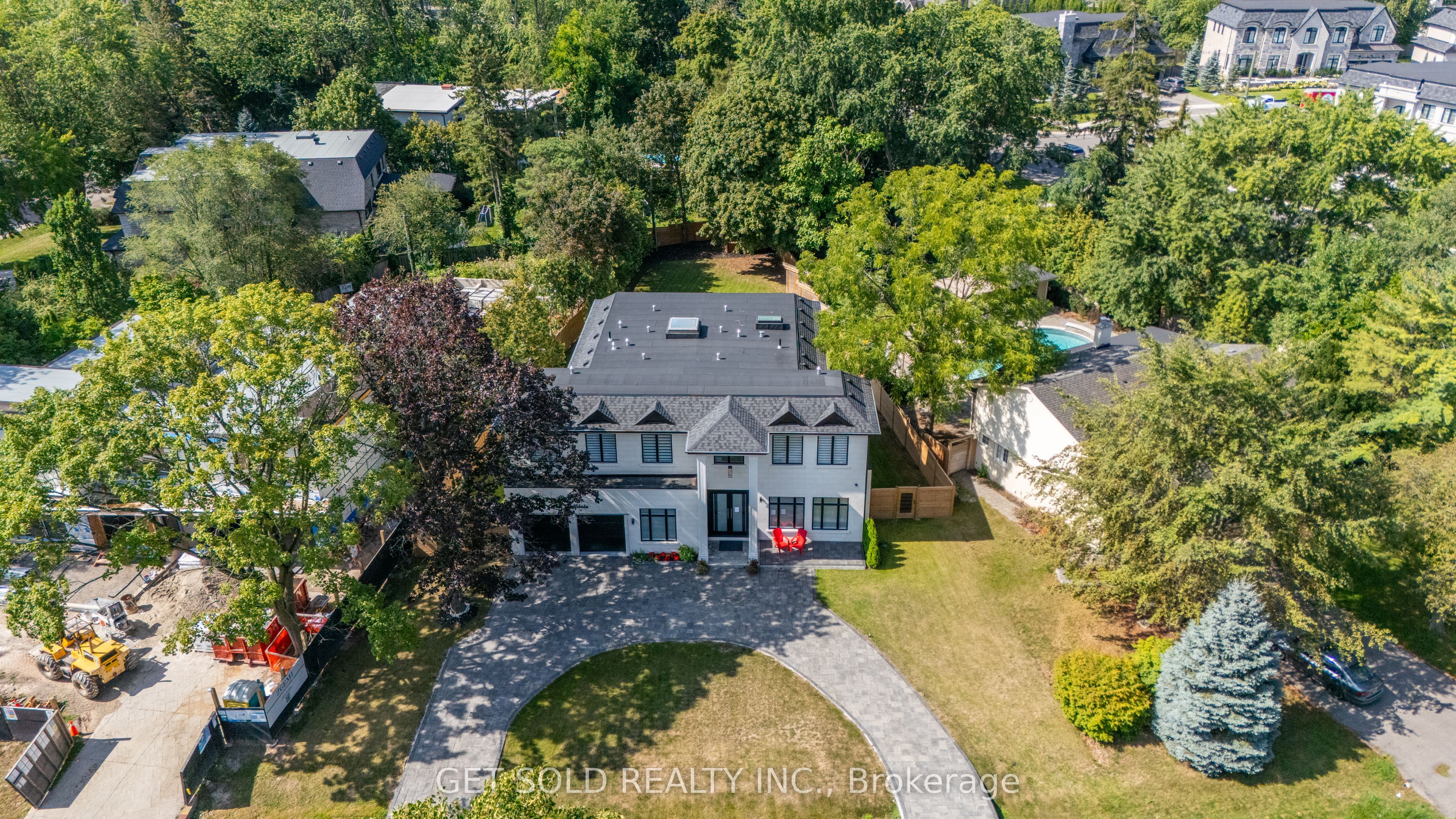 150 Wolfdale Avenue, Oakville, ON L6L 4S1 photo 2