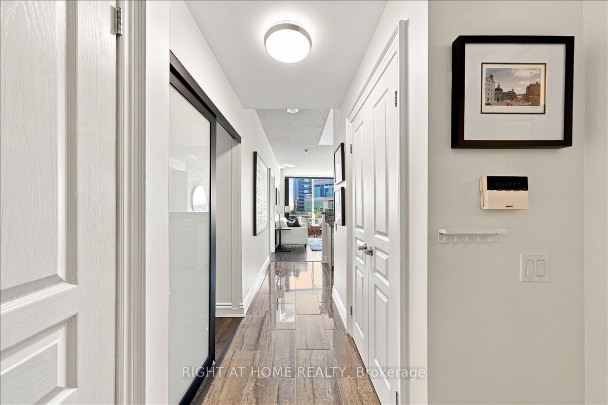 5 Marine Parade Drive 1111, Toronto, ON M8V 4B4 photo 3