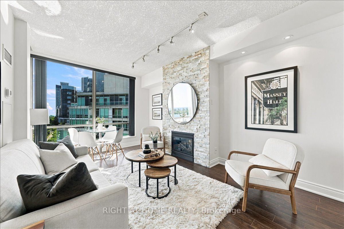 5 Marine Parade Drive 1111, Toronto, ON M8V 4B4 photo 5
