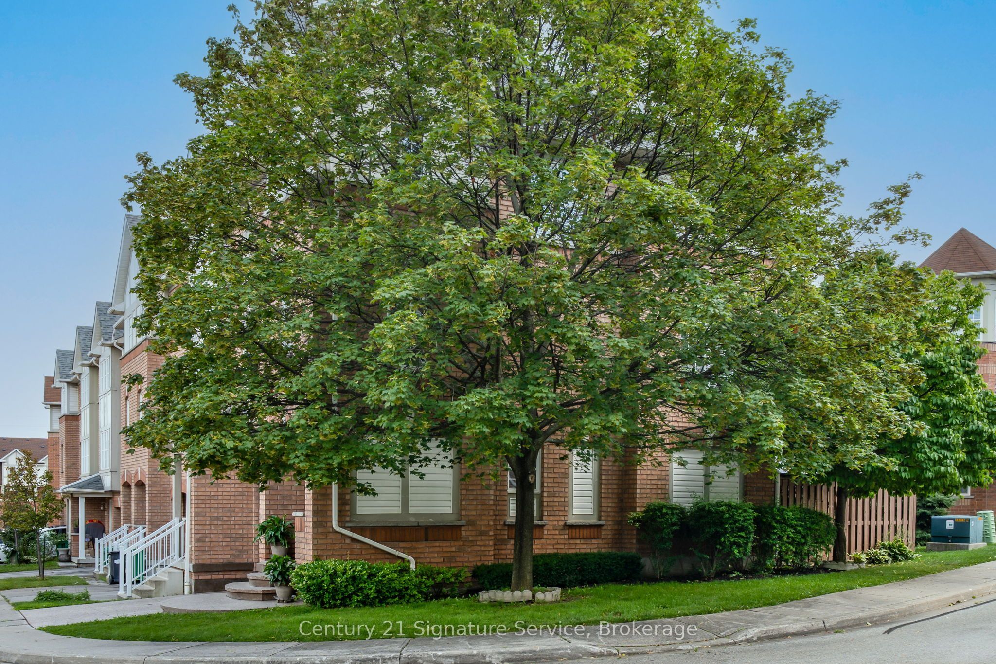 3030 Breakwater Court 308, Mississauga, ON L5B 4P1 photo 3