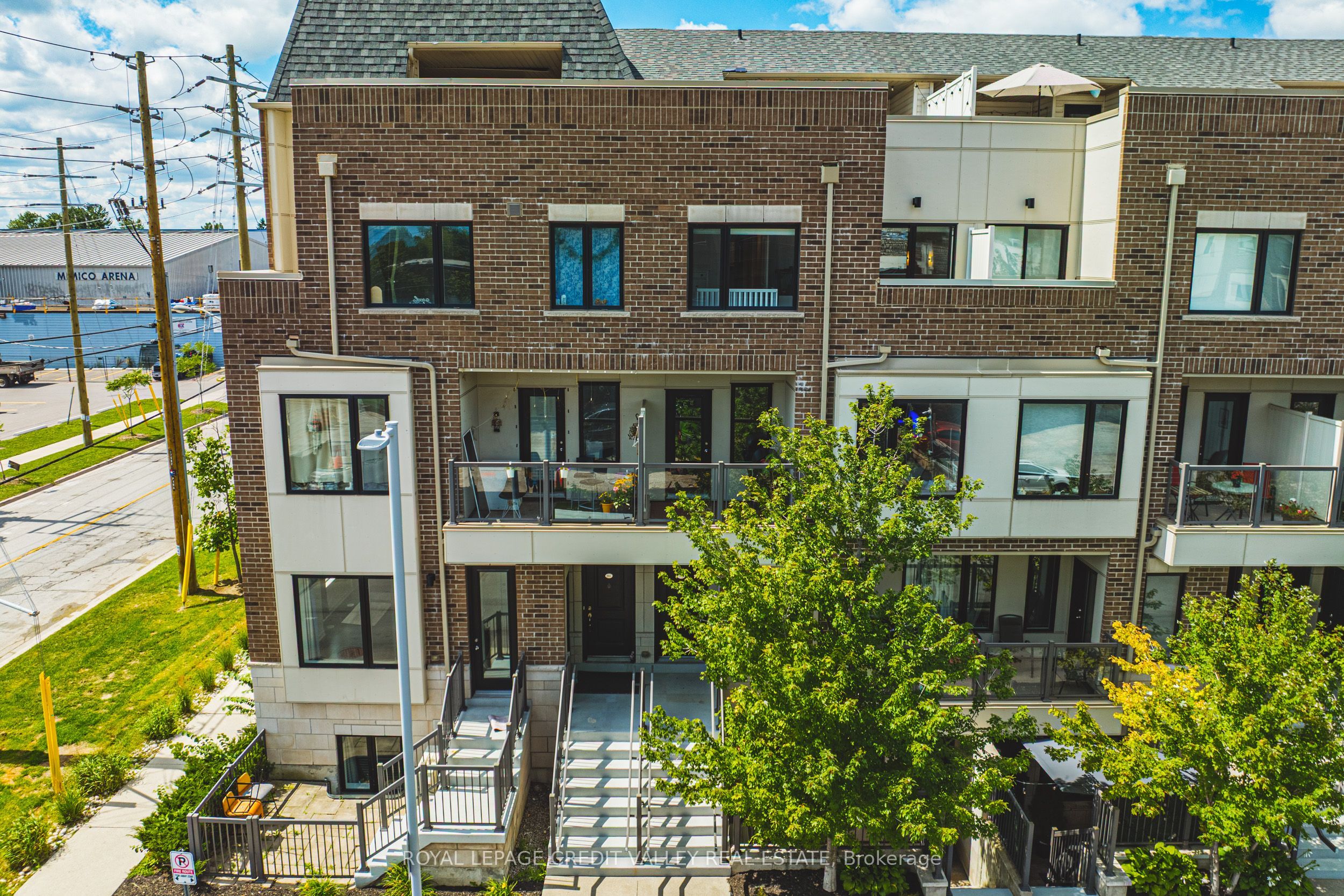 10 Drummond Street 505, Toronto, ON M8V 1Y8 photo 2