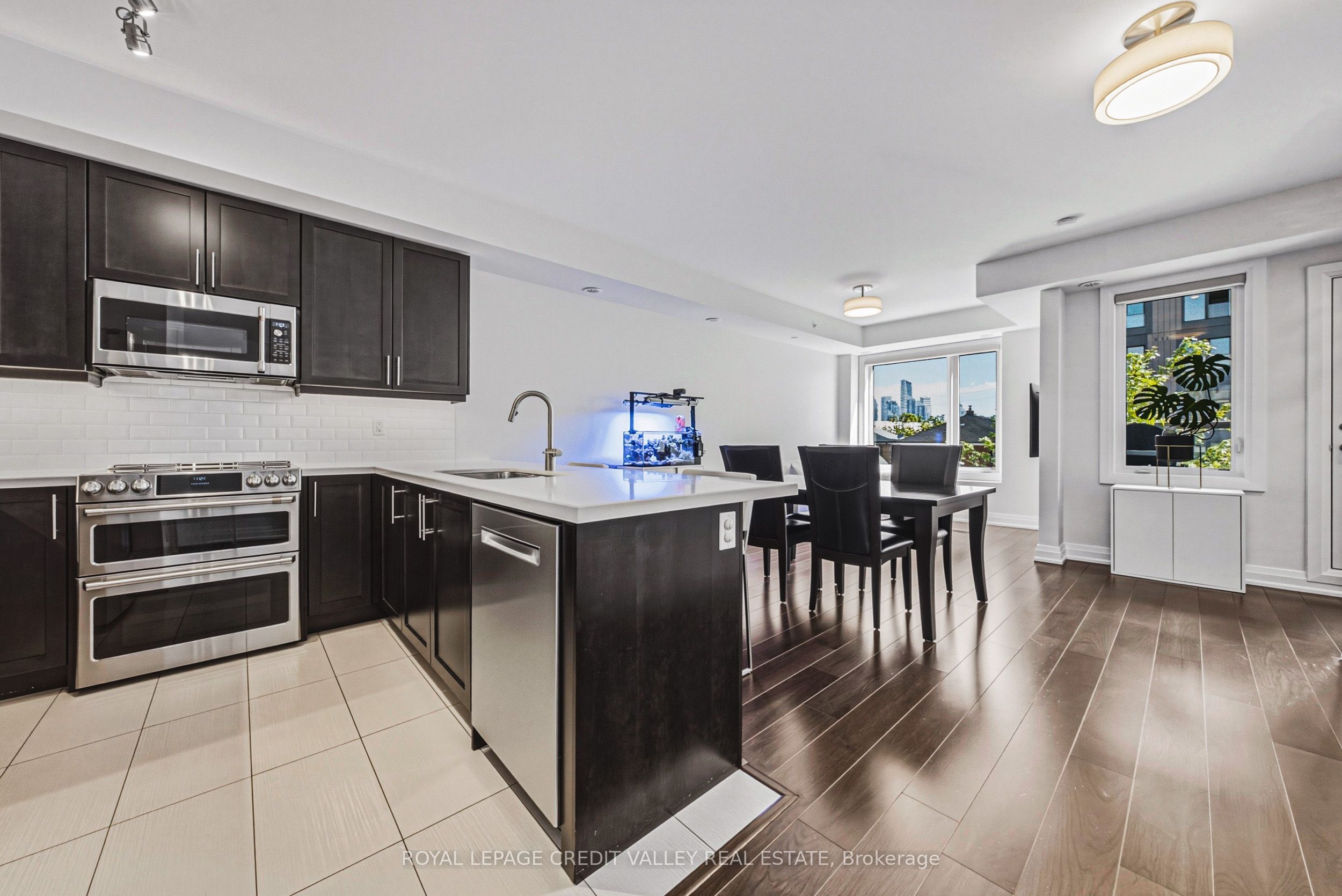 10 Drummond Street 505, Toronto, ON M8V 1Y8 photo 5