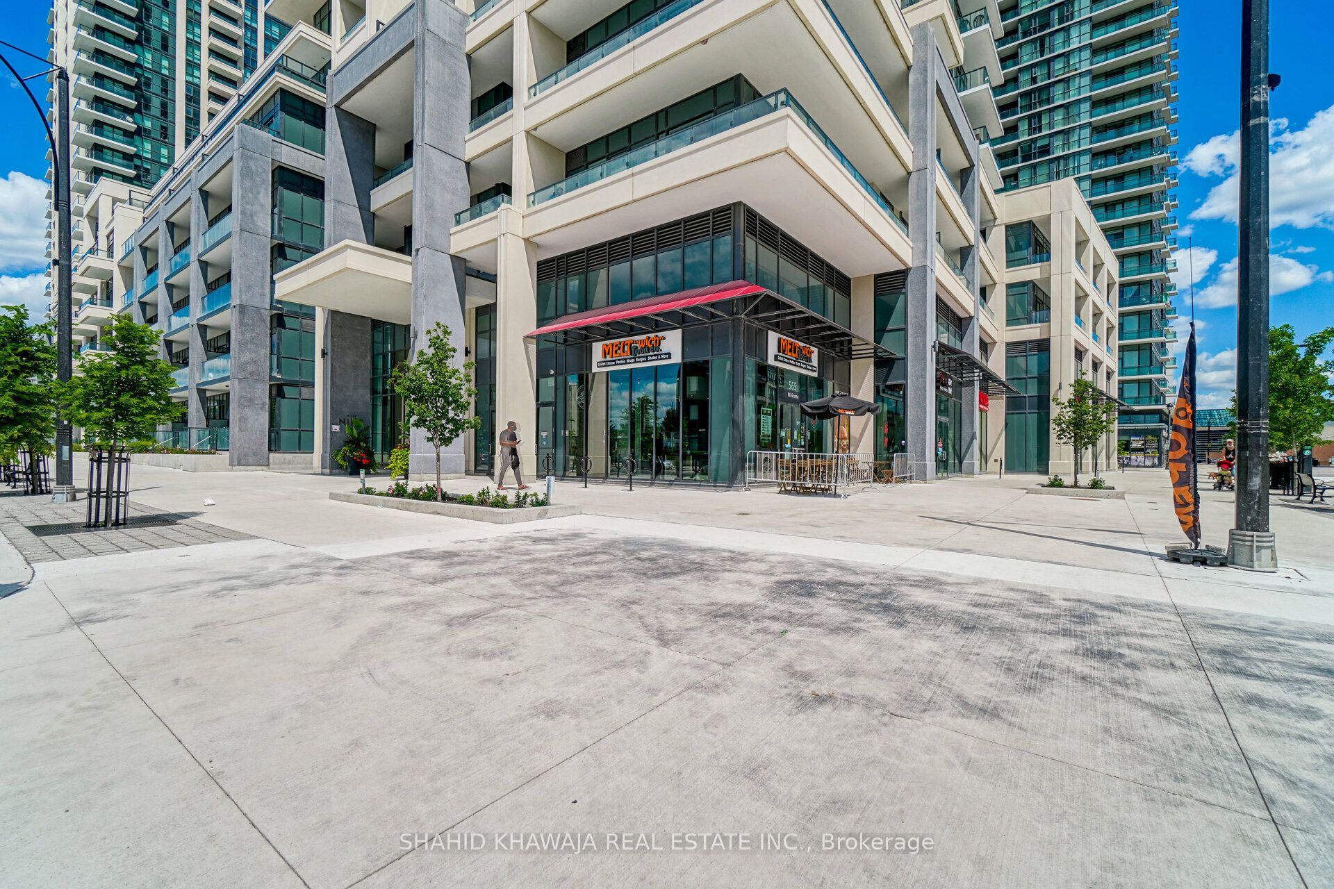 4055 Parkside Drive 1417, Mississauga, ON L5B 0K8 photo 2