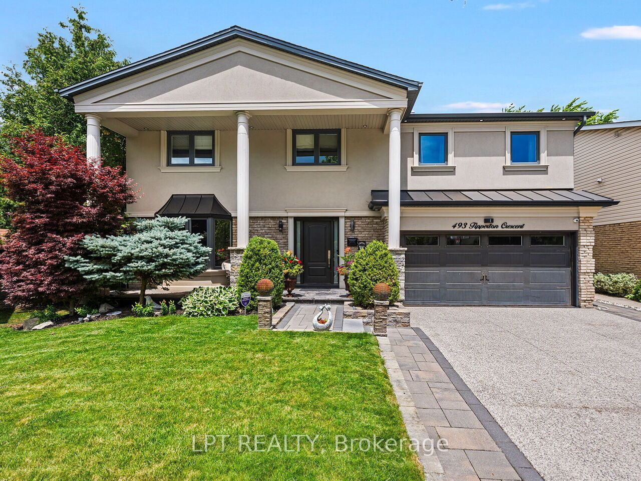 493 Tipperton Crescent, Oakville, ON L6L 5E1