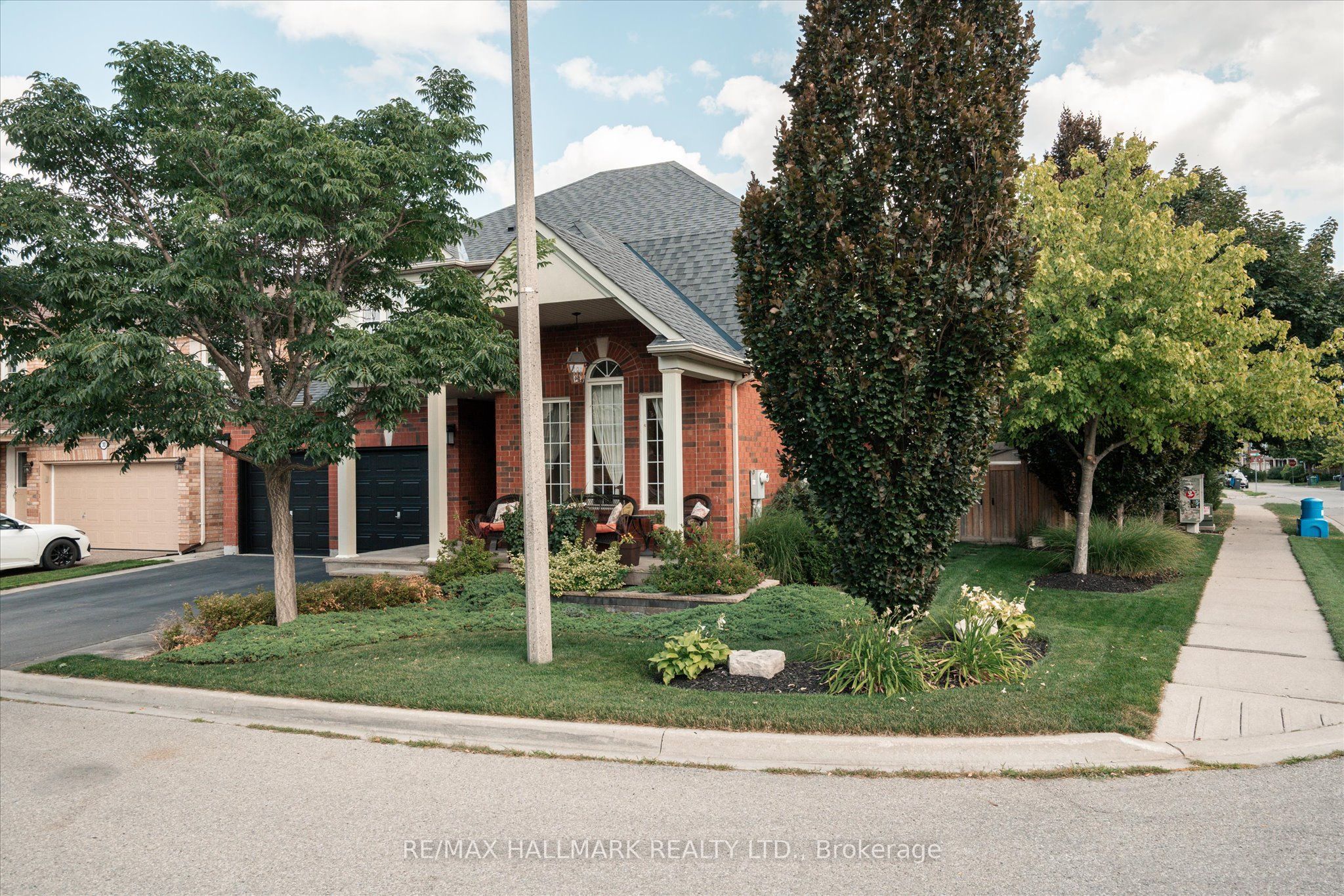 32 Redcastle Street, Brampton, ON L7A 1Y5 photo 4