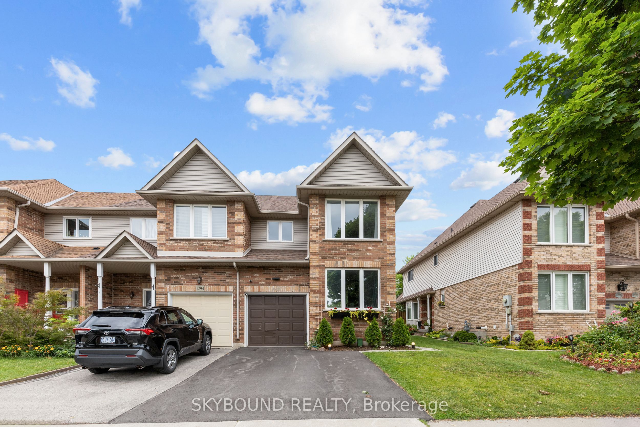 1296 Blanshard Drive, Burlington, ON L7M 4S3