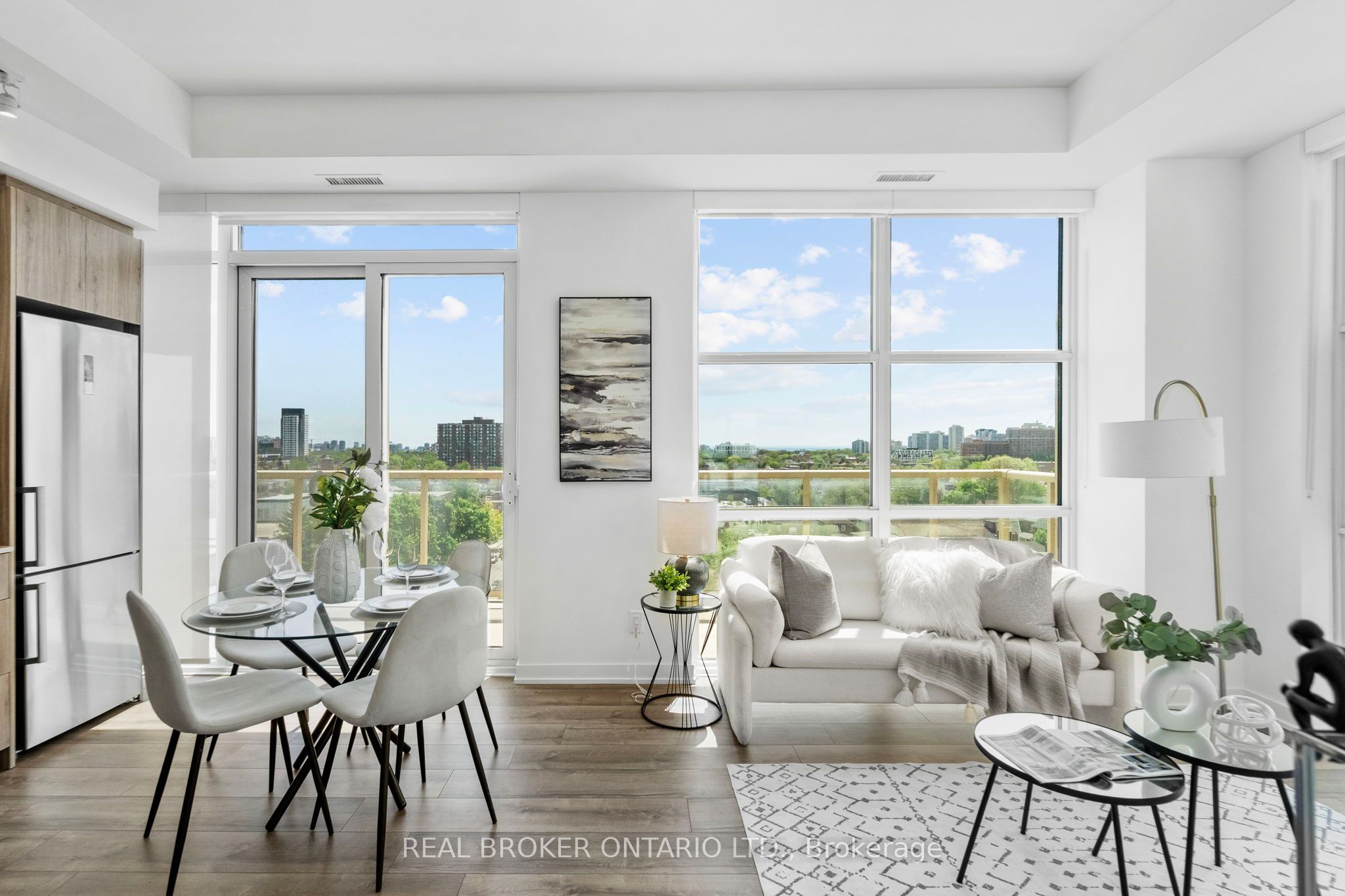 1787 St Clair Avenue W 920, Toronto, ON M6N 0B7