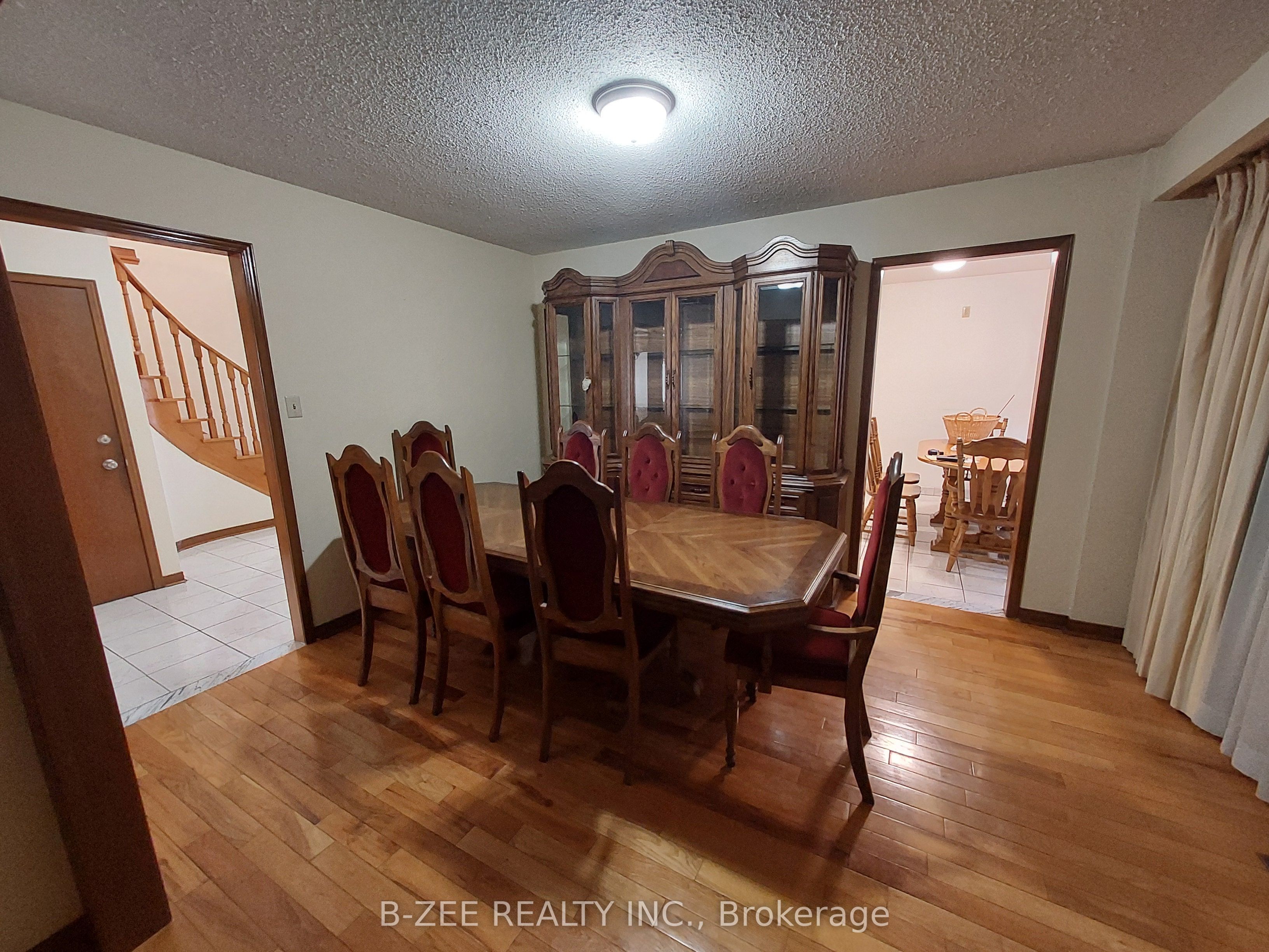 4174 Pascal Court, Mississauga, ON L4W 3C5 photo 5