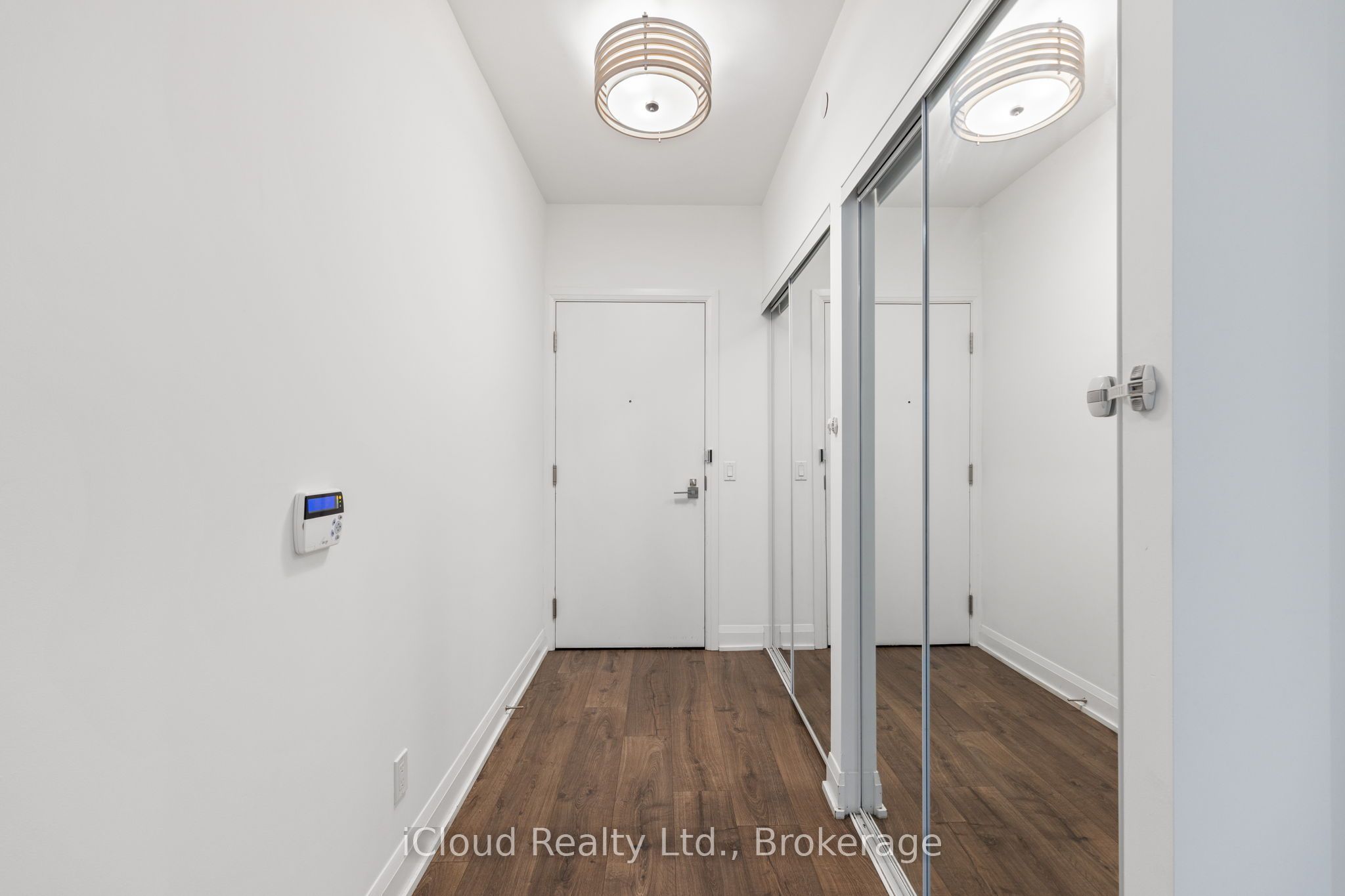 110 Marine Parade Drive 810, Toronto, ON M8V 0A3 photo 2