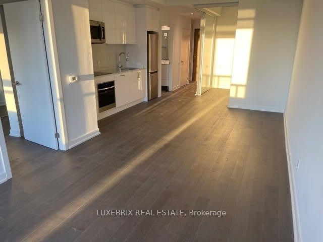 1928 Lakeshore Boulevard W 2211, Toronto, ON M6S 0B1 photo 4