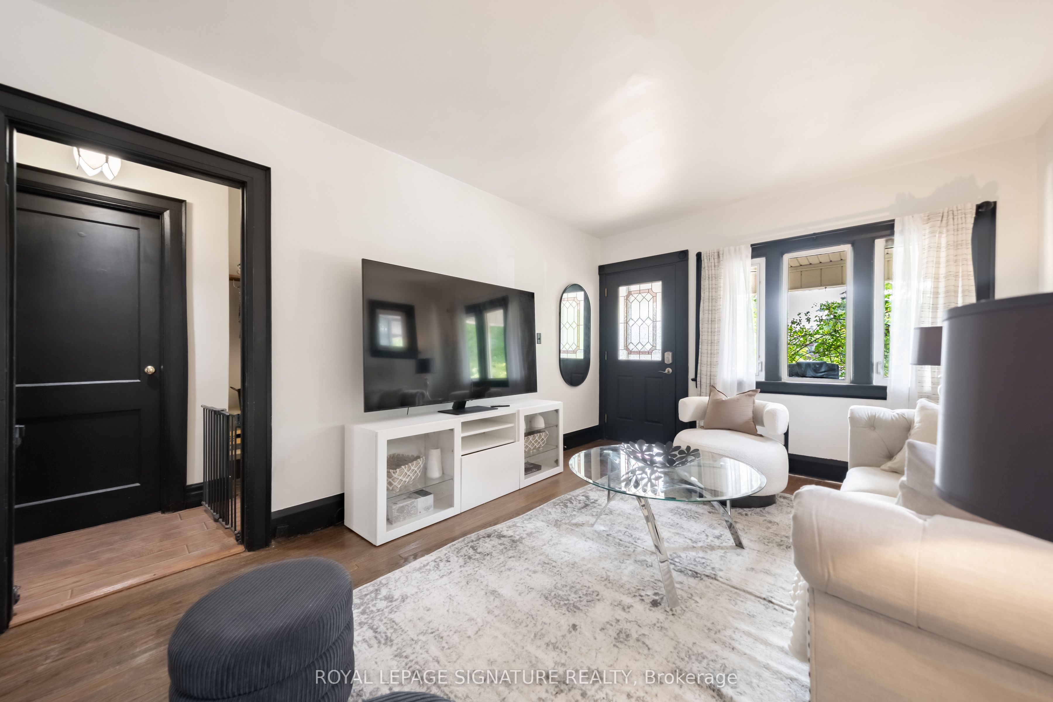 234 John Street, Toronto, ON M9N 1K2 photo 3