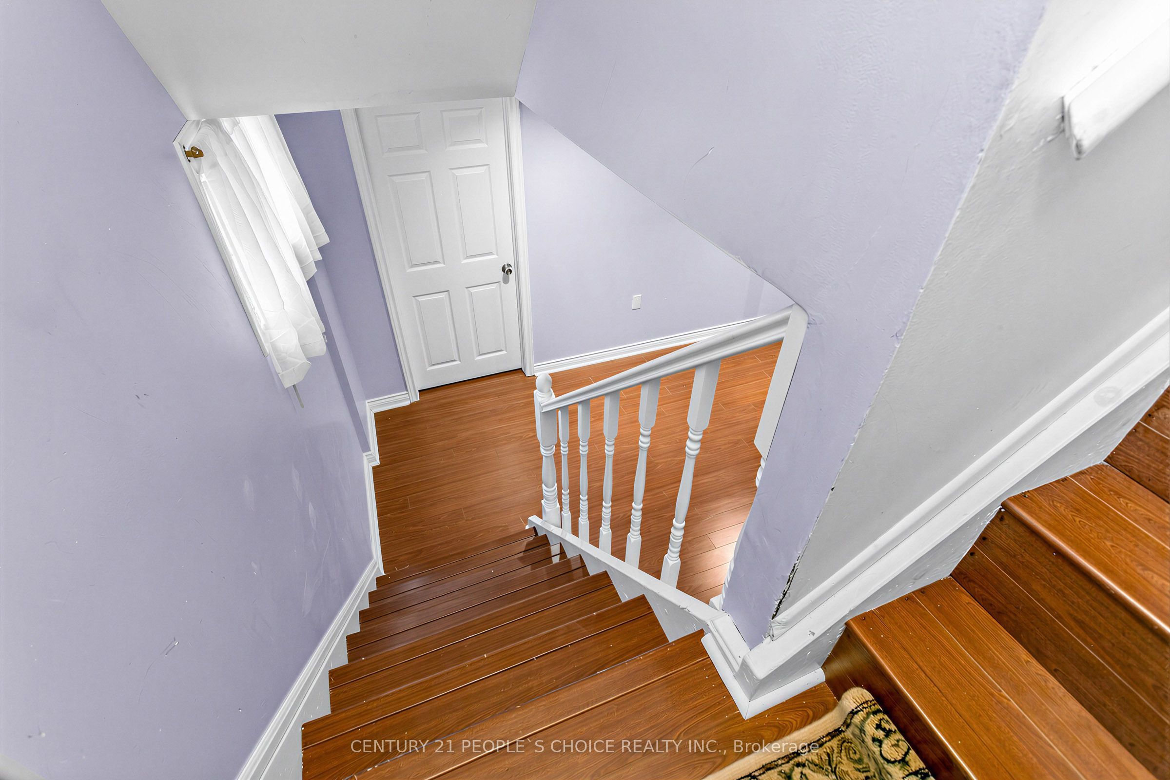 42 Dixfield Drive LOWER, Toronto, ON M9C 4J1 photo 2