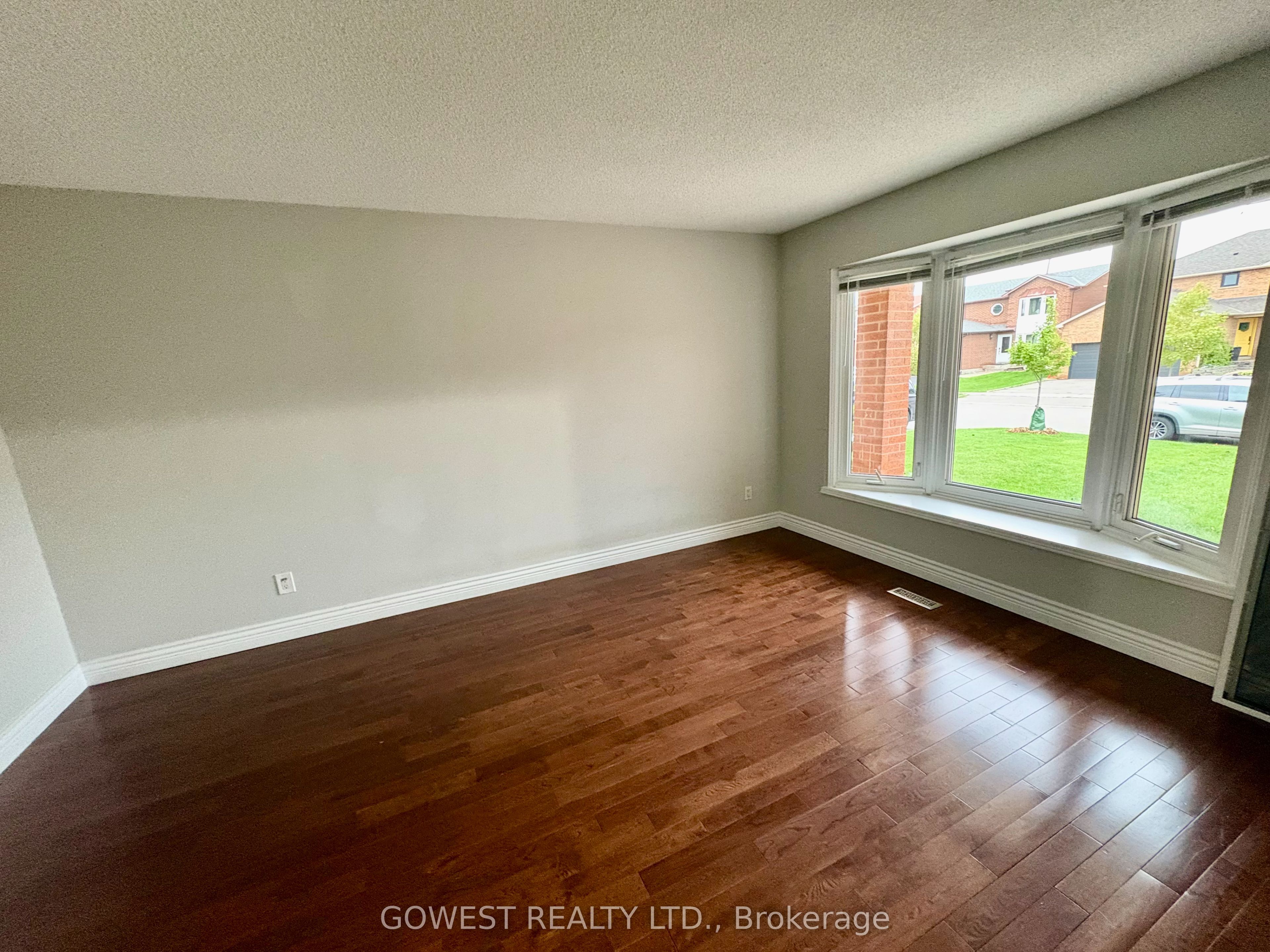 4138 Independence Avenue, Mississauga, ON L4Z 2T4 photo 4