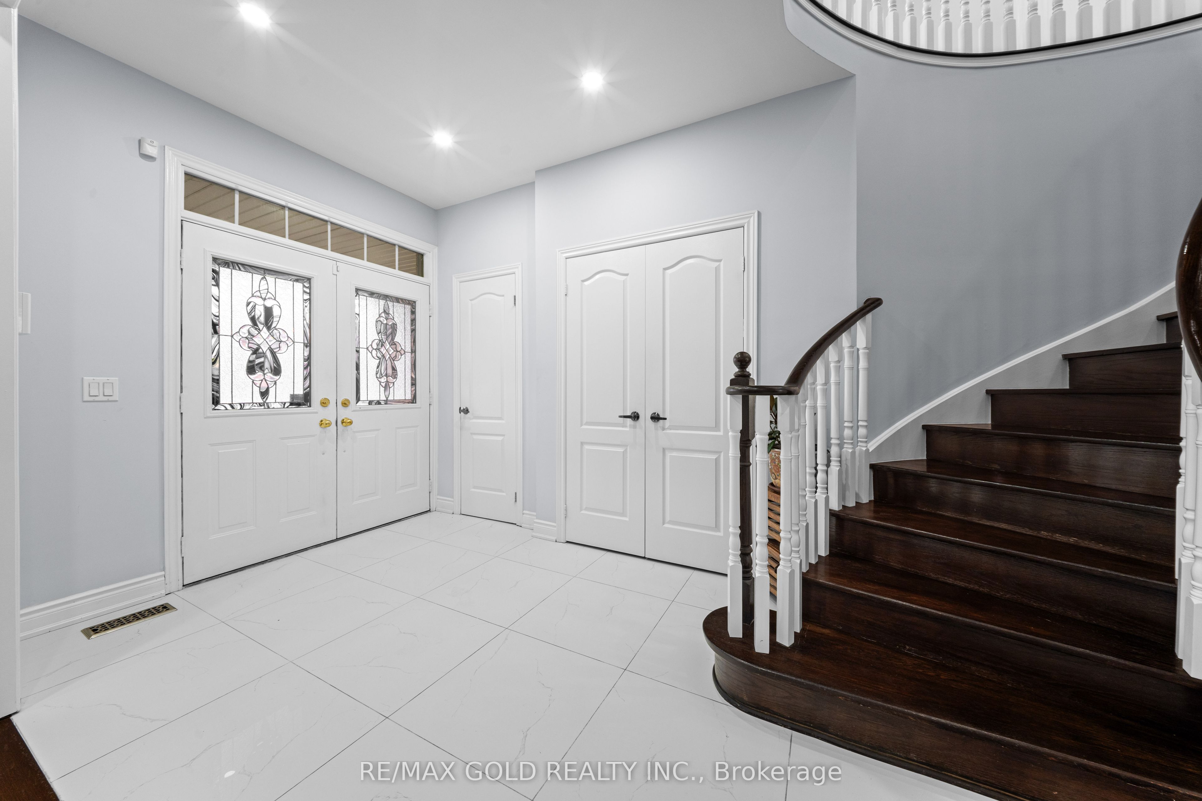 58 Brunetta Way, Brampton, ON L6P 1M9 photo 3