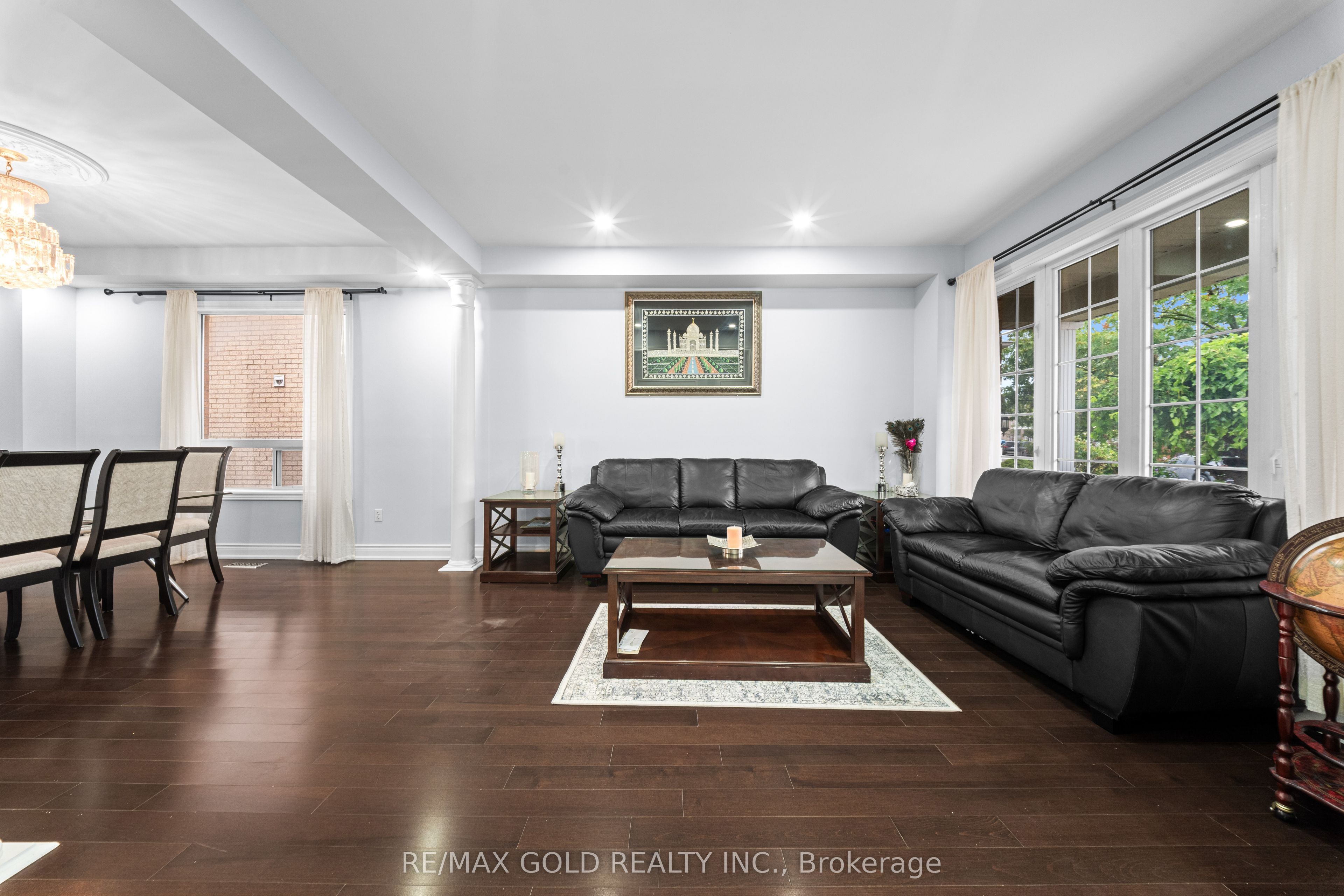 58 Brunetta Way, Brampton, ON L6P 1M9 photo 4