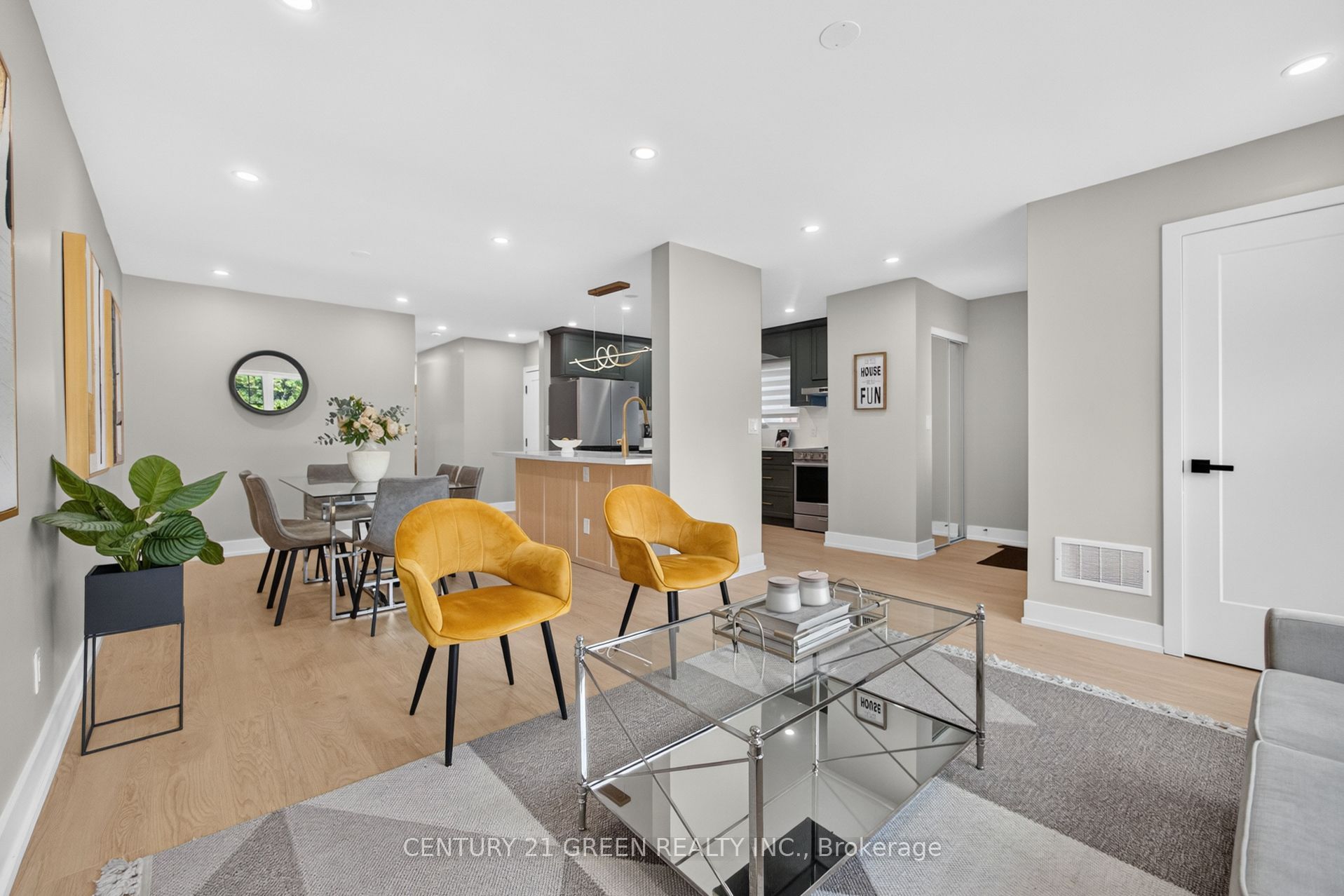 3628 Anniversary Road, Mississauga, ON L5C 2G1 photo 4