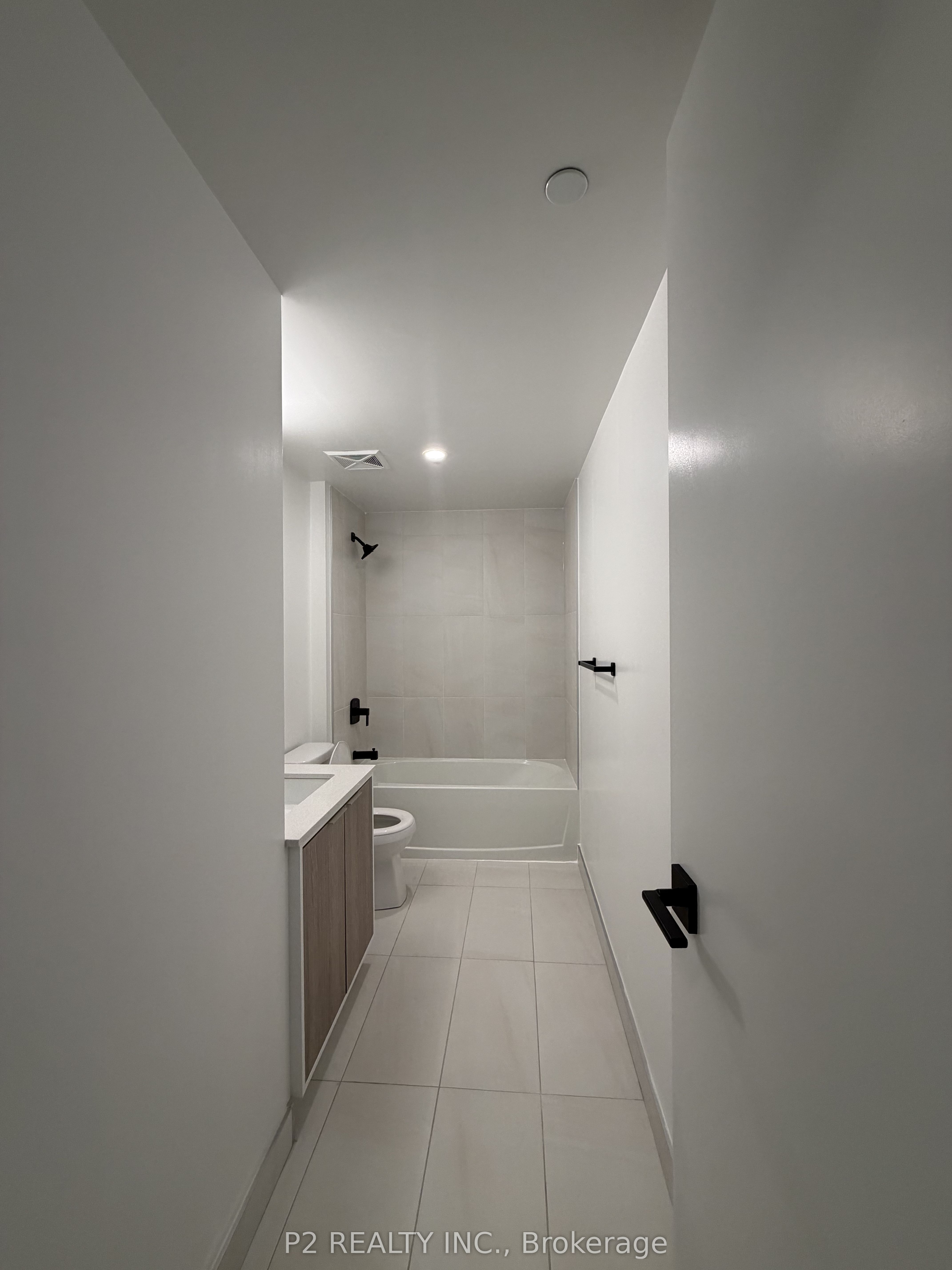 36 Zorra Street 610, Toronto, ON M8Z 0G5 photo 2