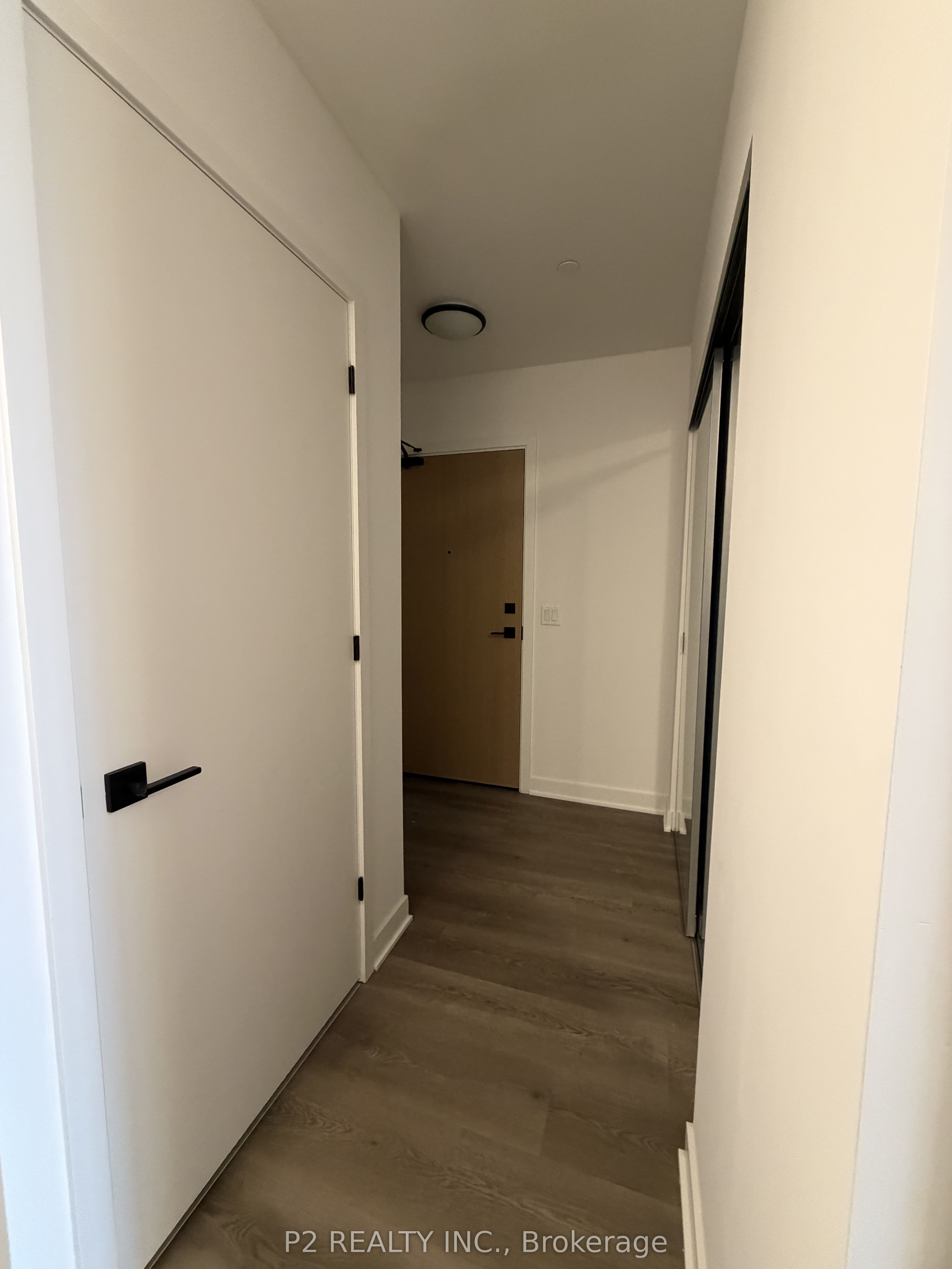 36 Zorra Street 610, Toronto, ON M8Z 0G5 photo 3