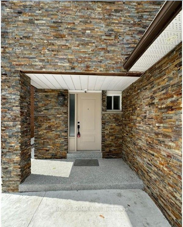 659 Roselaire Trail 1, Mississauga, ON L5R 3C6 photo 3