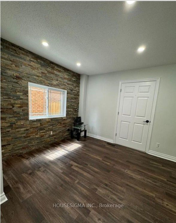 659 Roselaire Trail 1, Mississauga, ON L5R 3C6 photo 4
