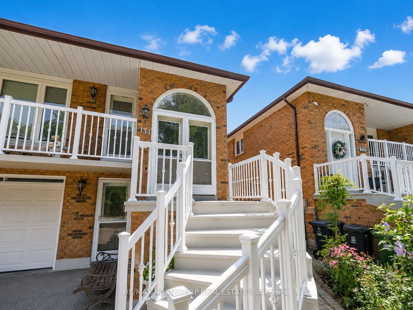 131 Yatescastle Drive, Toronto, ON M3L 2L4 photo 5