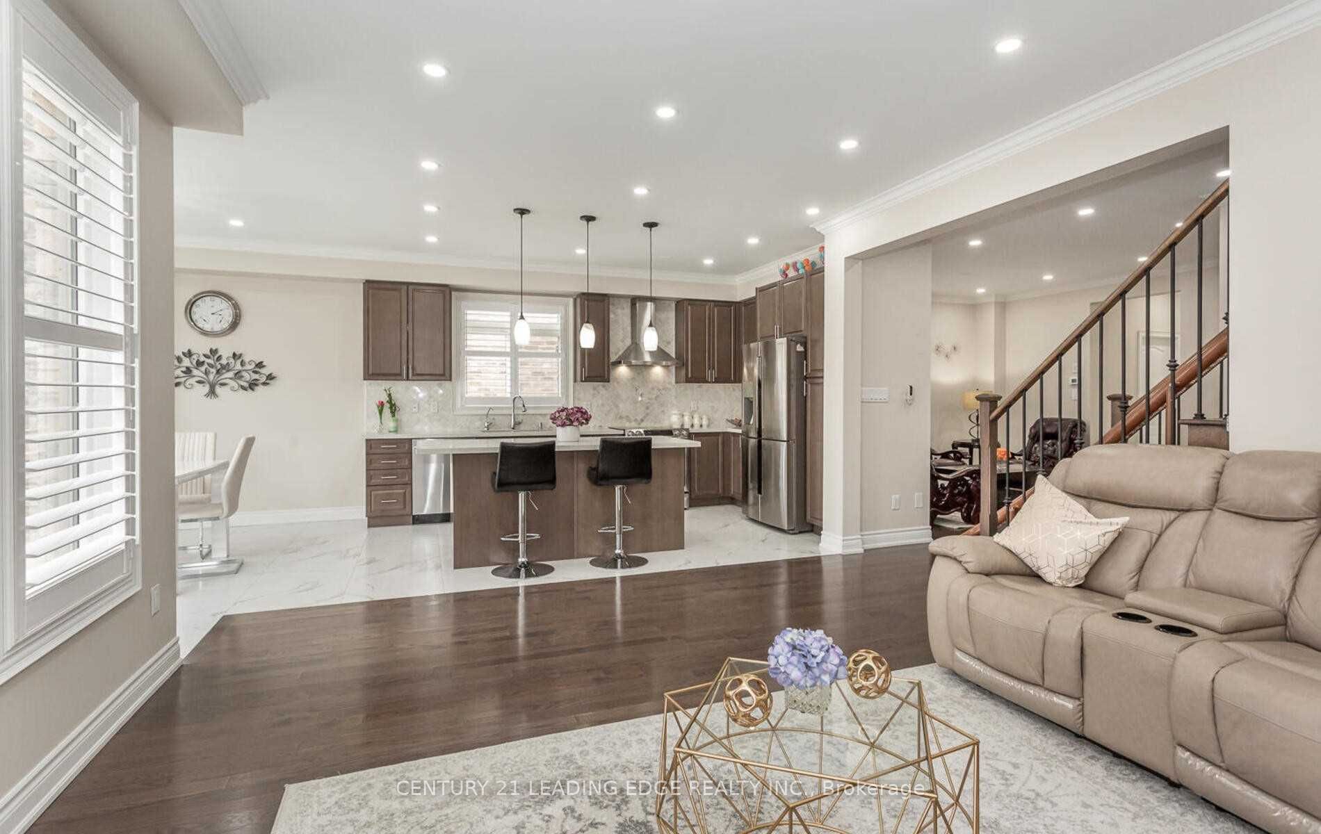 7 Vetch Street, Brampton, ON L6Y 0E3 photo 4
