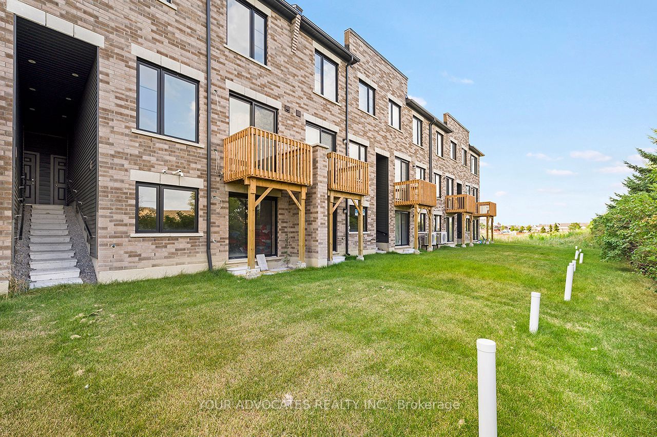 40 Falby Road, Brampton, ON L6P 4S1 photo 3