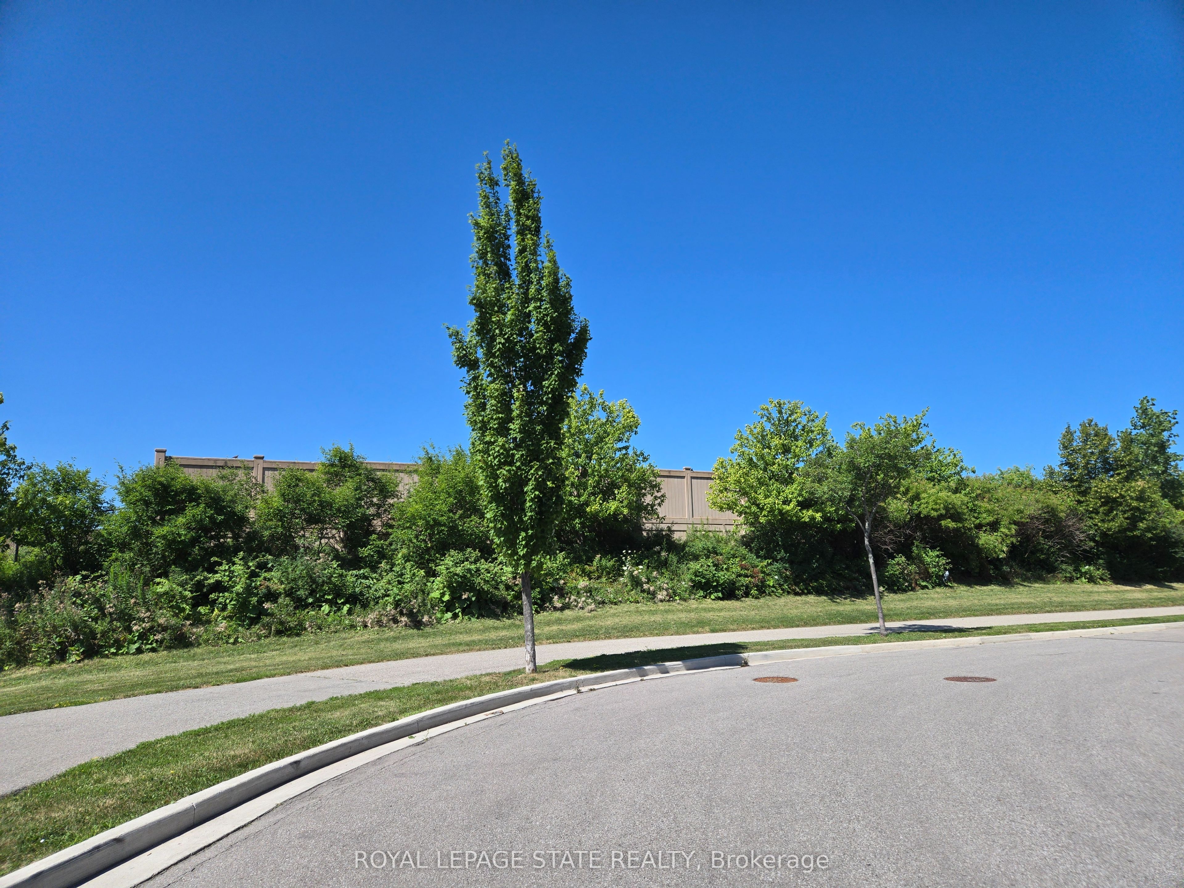 50 Dredge Court, Milton, ON L9T 8T1 photo 4