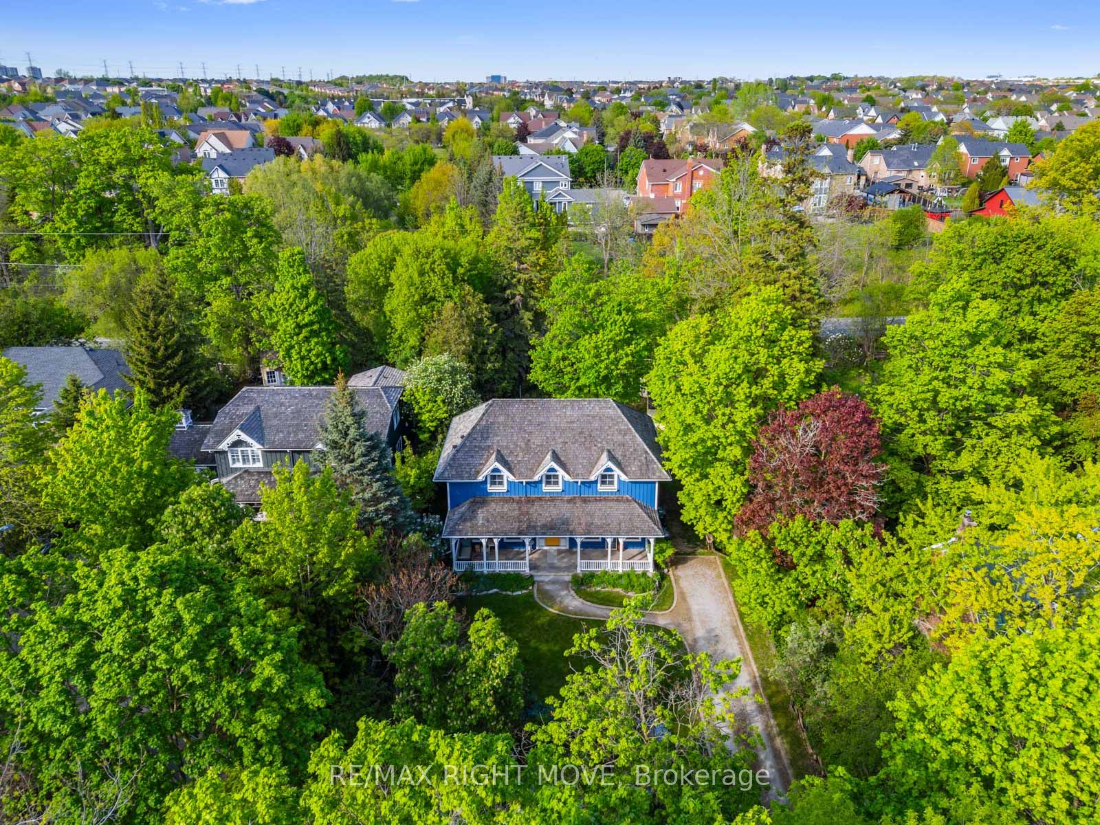 7135 Pond Street, Mississauga, ON L5W 1A1 photo 3