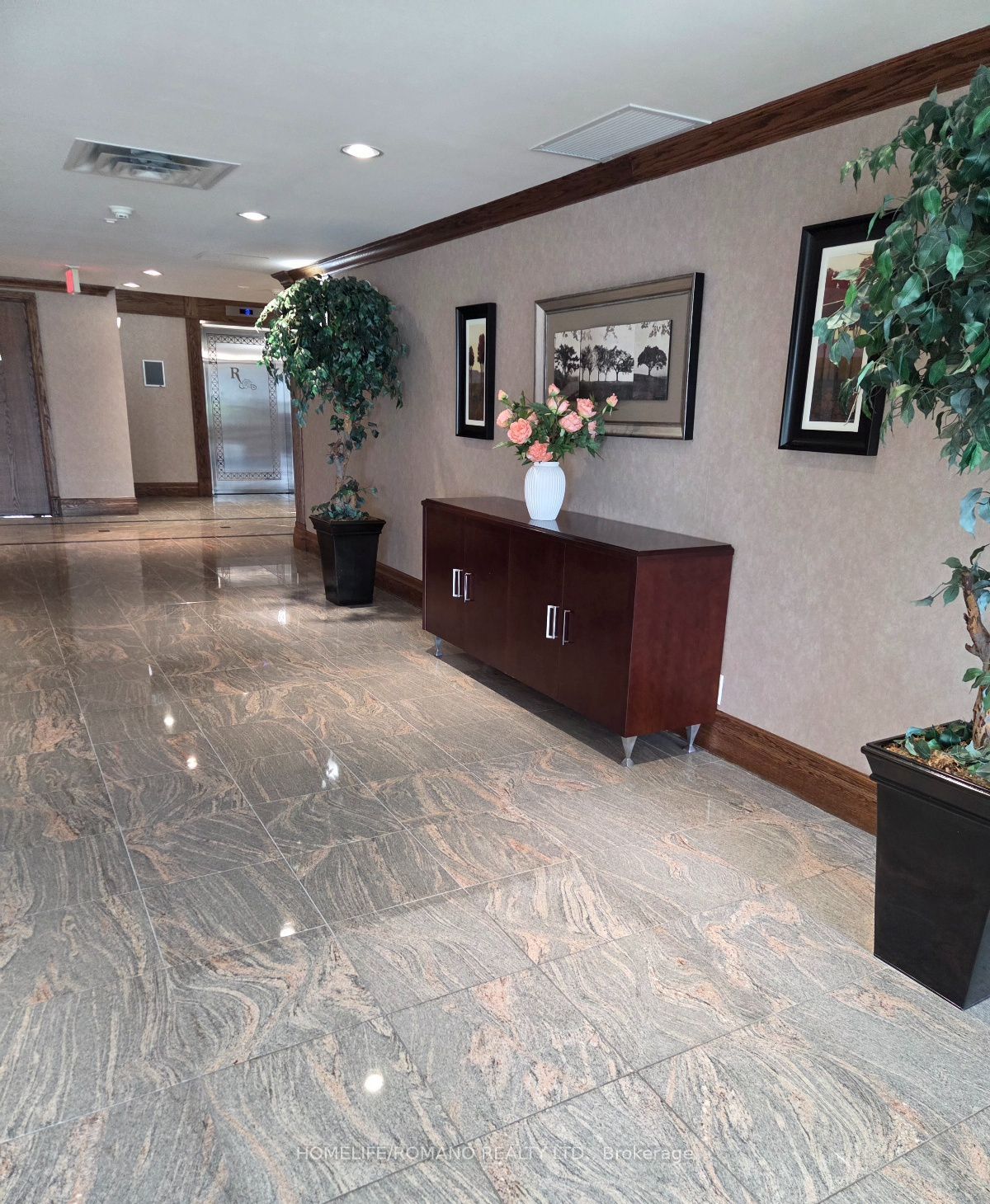 65 Via Rosedale Circle 312, Brampton, ON L6R 3N8 photo 5