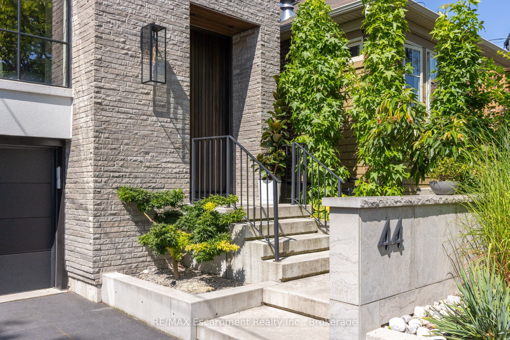 44 Thirteenth Street, Toronto, ON M8V 3H4 photo 2