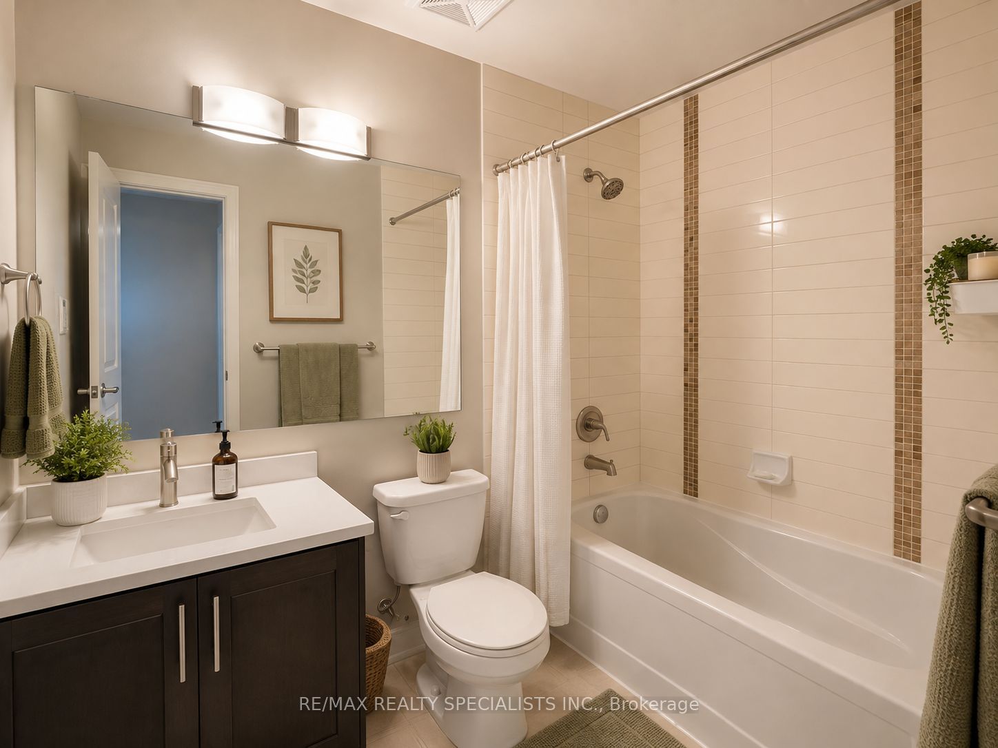 3525 Kariya Drive 306, Mississauga, ON L5B 0C2 photo 5