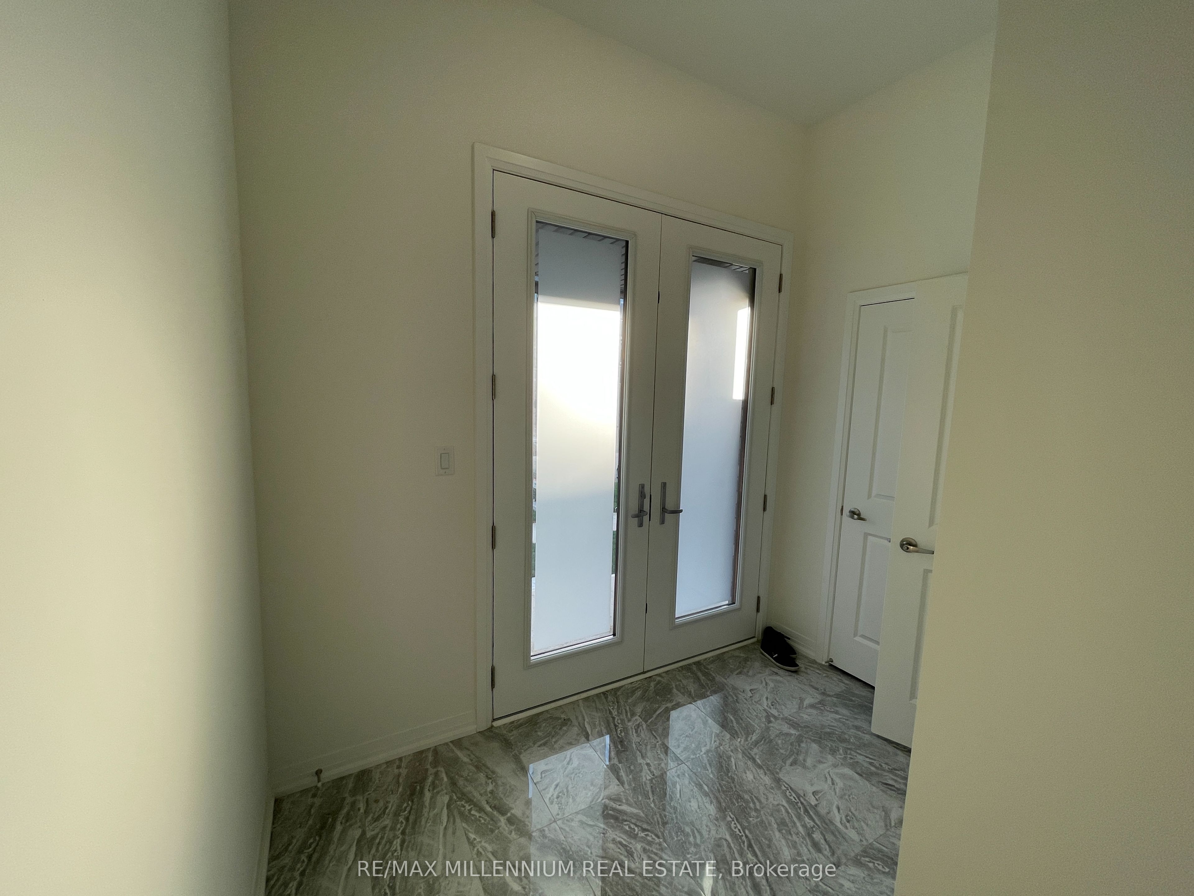 13 Haydrop Road, Brampton, ON L6P 4P2 photo 2