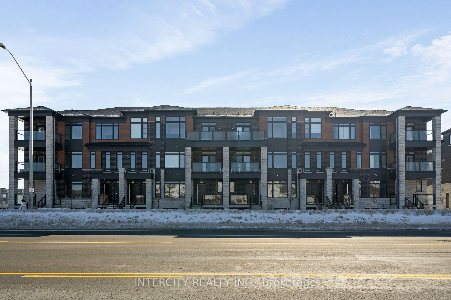 471 Tim Manley Avenue 31F, Caledon, ON L7C 1Z9