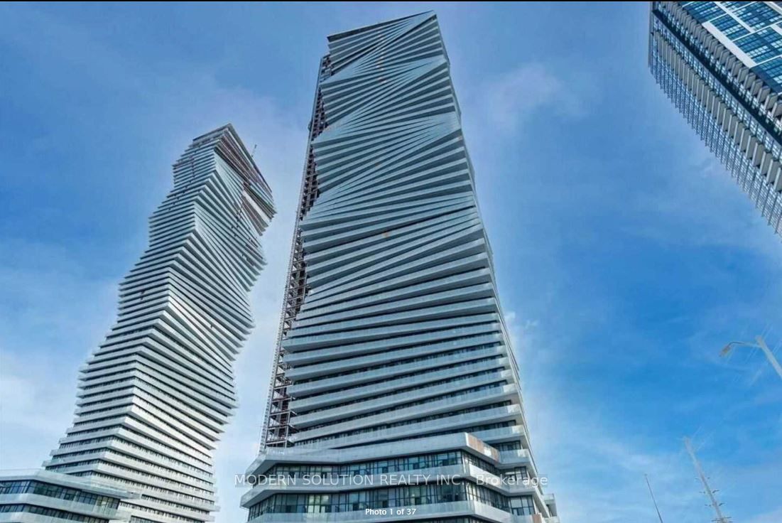 3900 Confederation Parkway 224, Mississauga, ON L5B 0M3