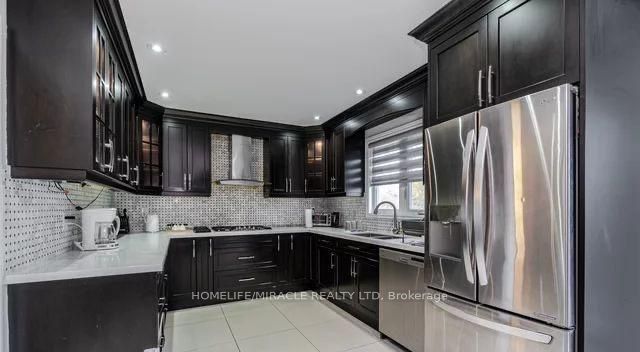 50 Hyatt Drive, Brampton, ON L6X 3W4 photo 4