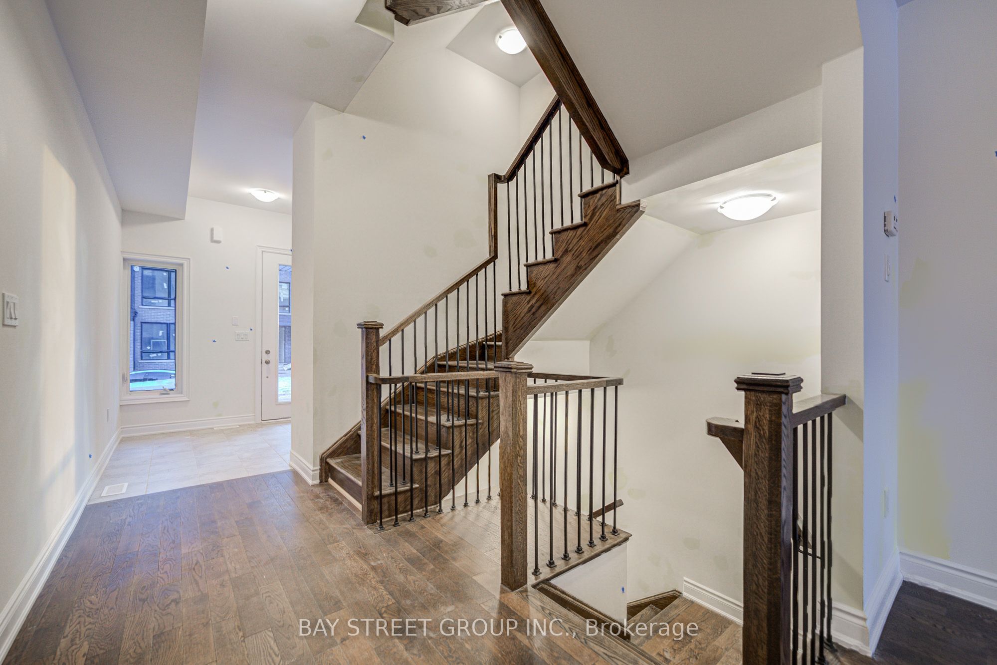 3111 Perkins Way, Oakville, ON L6H 7G1 photo 3