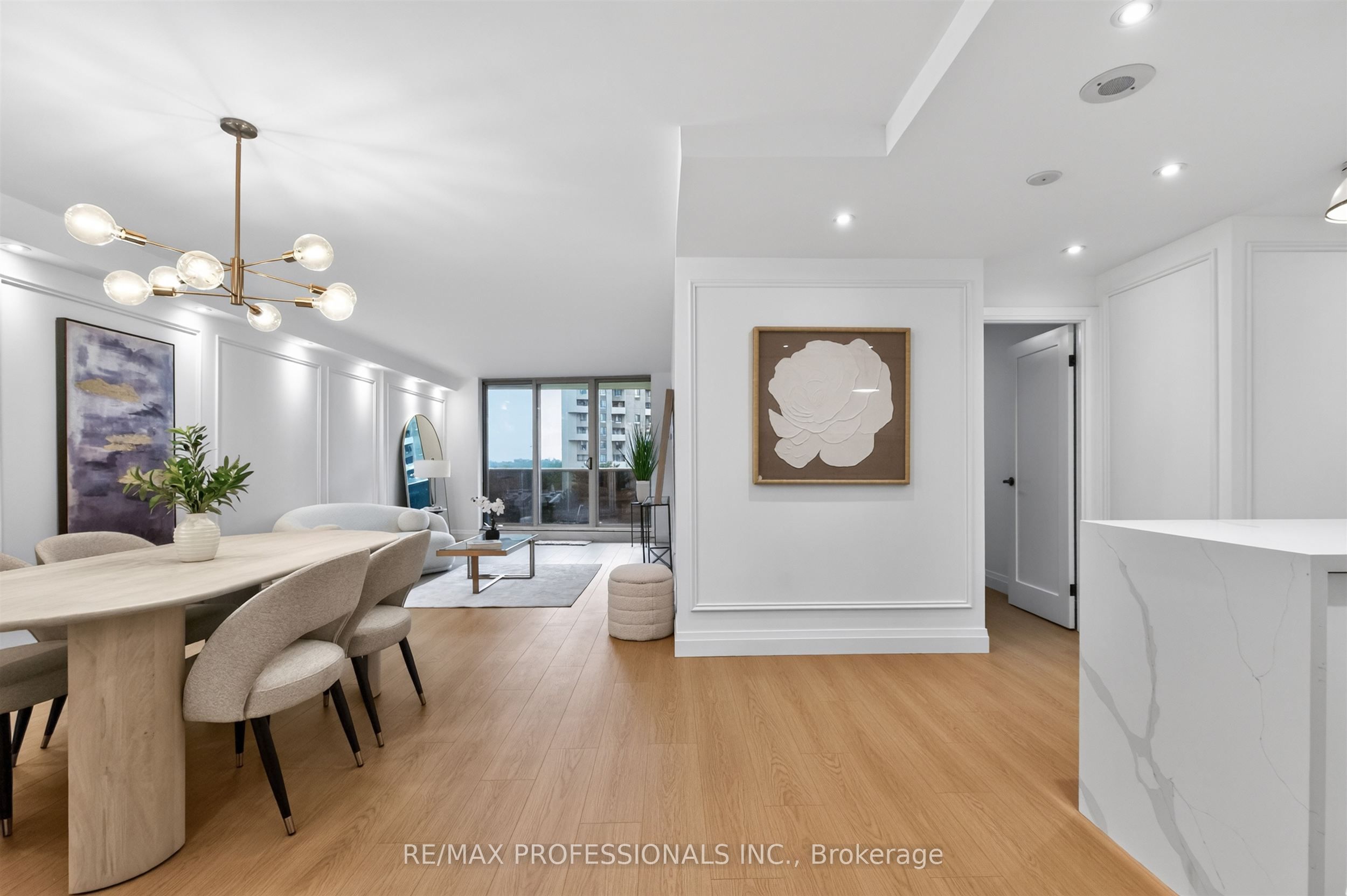 299 Mill Road 502, Toronto, ON M9C 4V9 photo 5