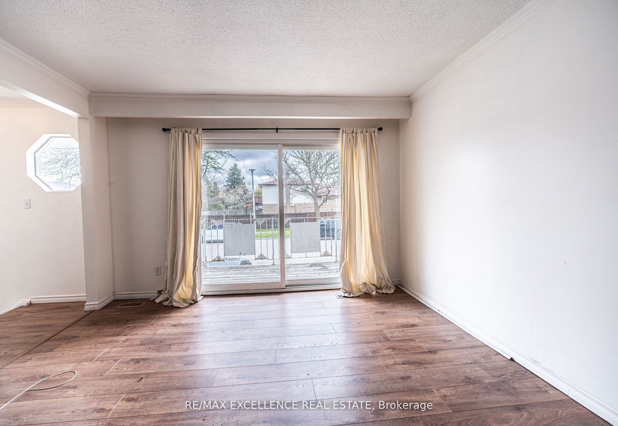144 Abell Drive, Brampton, ON L6V 2Z8 photo 4