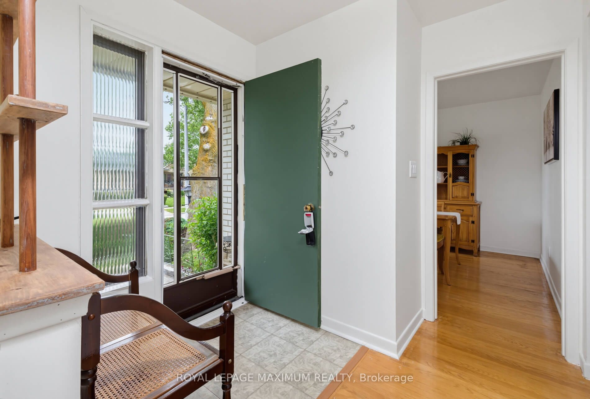 41 Strathavon Drive, Toronto, ON M9V 2H4 photo 5