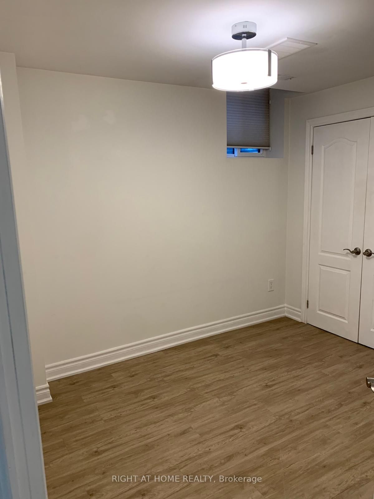 4757 Glasshill Grove Basement, Mississauga, ON L5M 7R5 photo 5
