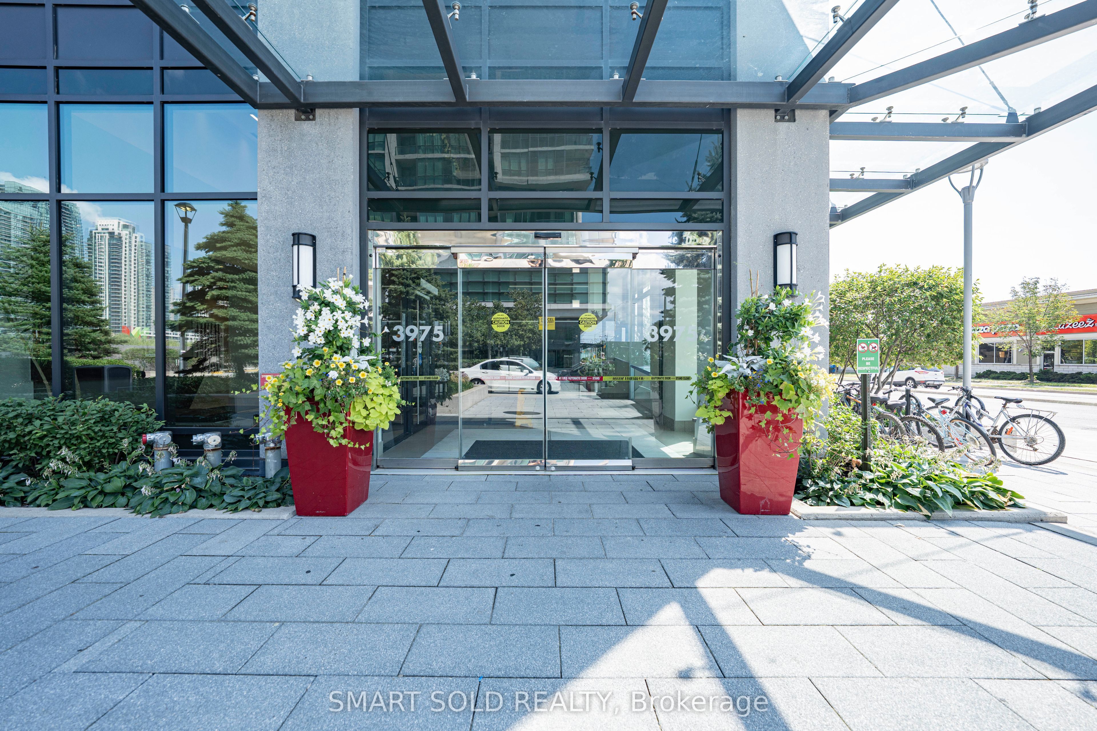 3975 Grand Park Drive 4206, Mississauga, ON L5B 0K4 photo 4