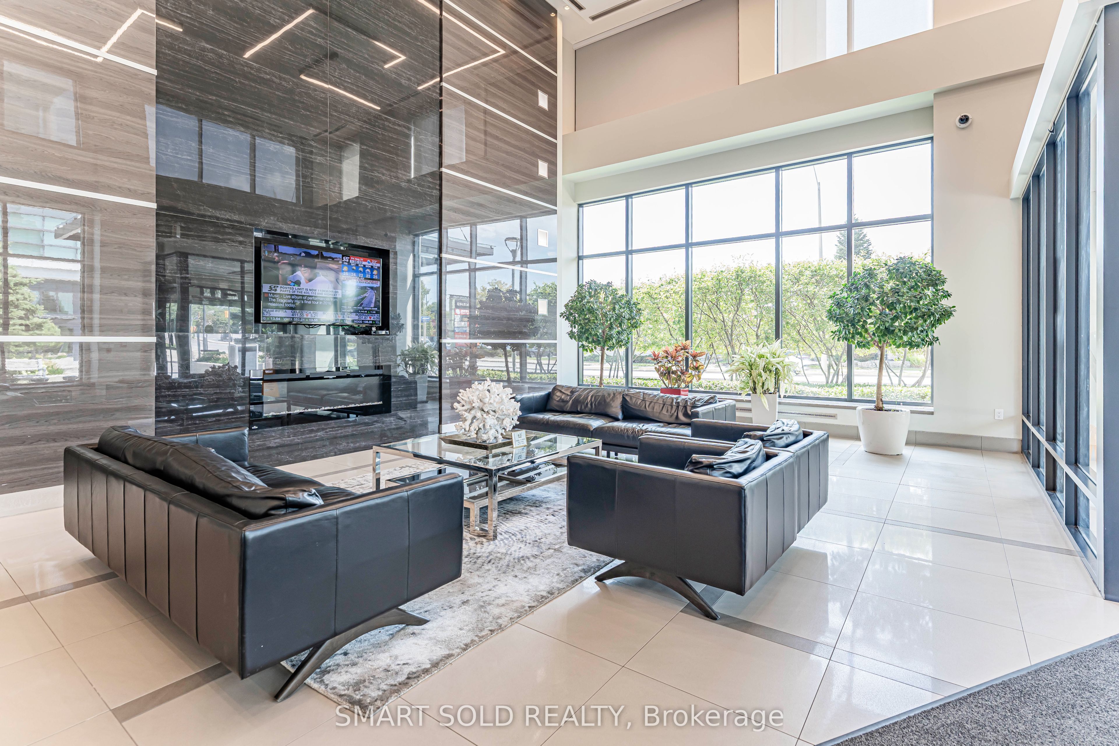3975 Grand Park Drive 4206, Mississauga, ON L5B 0K4 photo 5