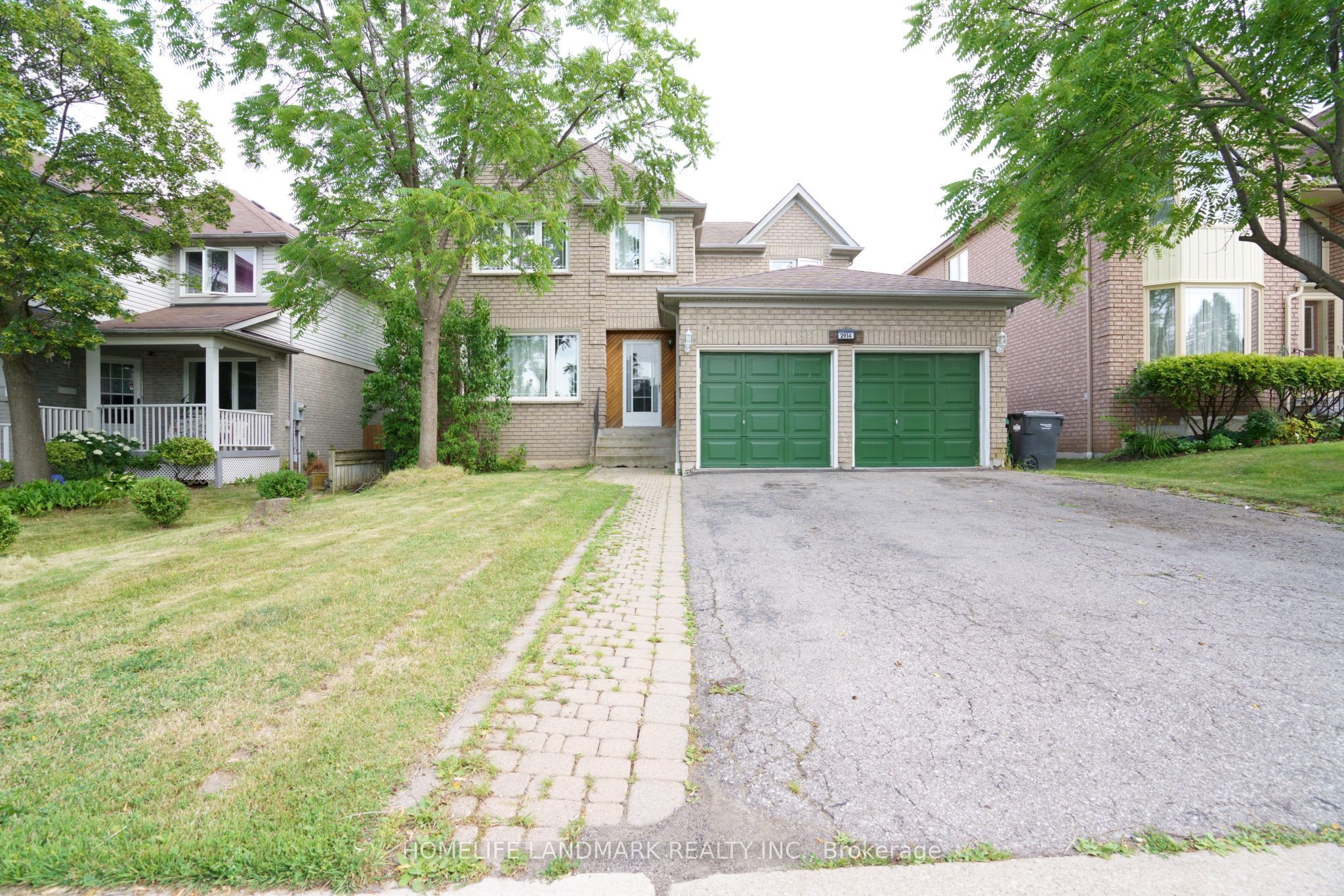 2914 Peacock Drive, Mississauga, ON L5M 5S2
