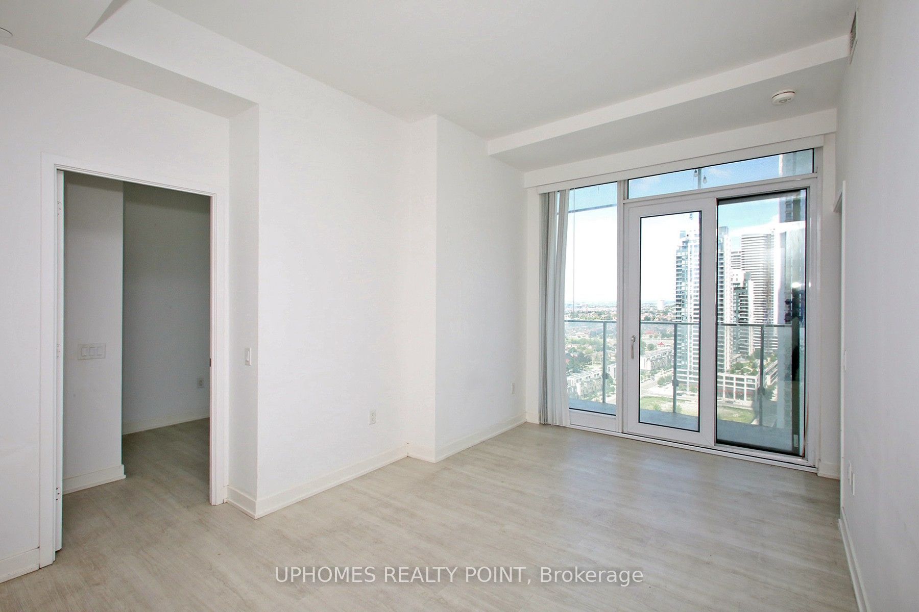 3883 Quartz Rd Mississauga Road 1901, Mississauga, ON L5B 0M4 photo 3
