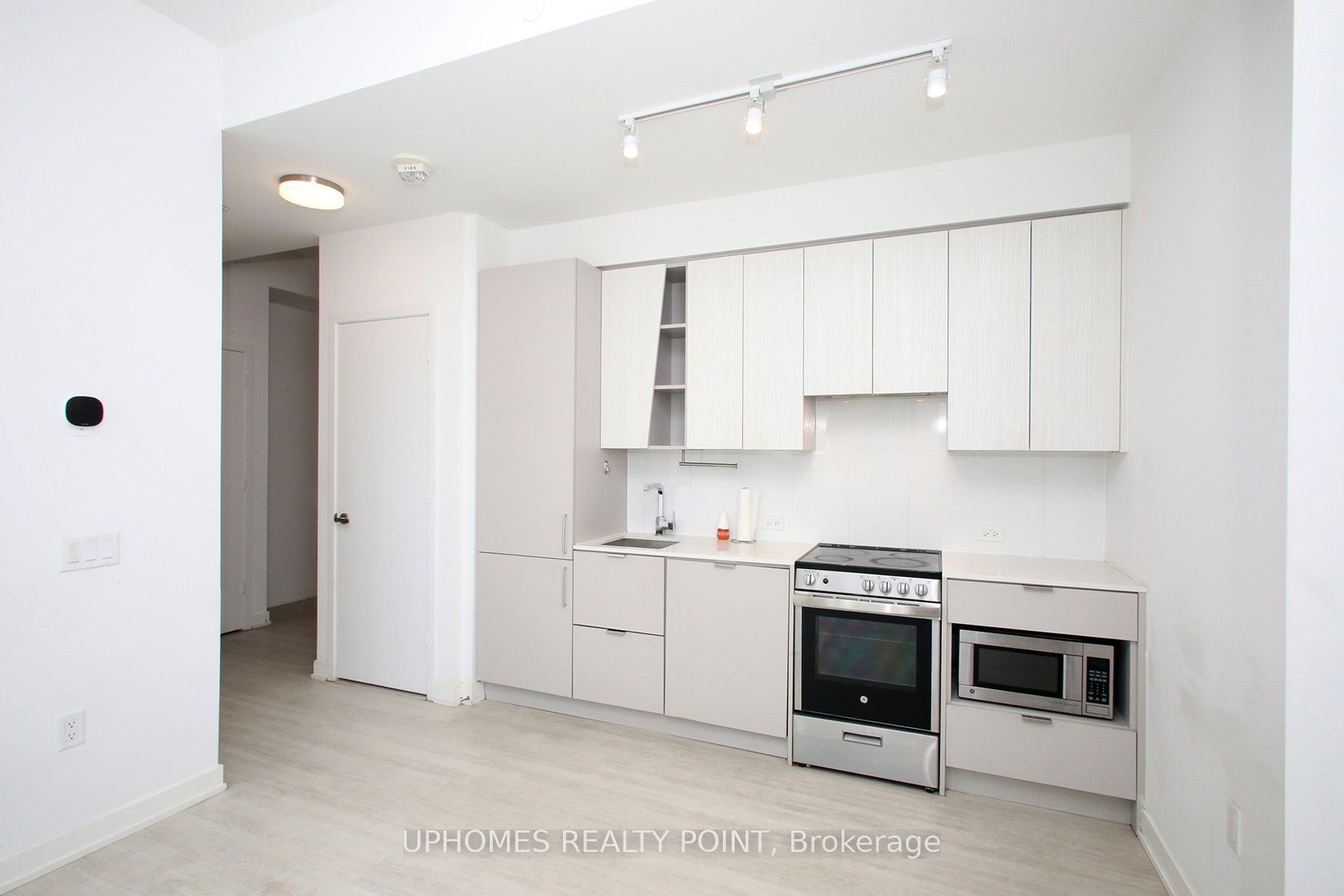 3883 Quartz Rd Mississauga Road 1901, Mississauga, ON L5B 0M4 photo 5