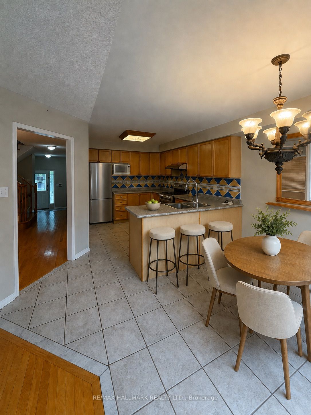 50 Farthingale Crescent, Brampton, ON L7A 1W7 photo 4