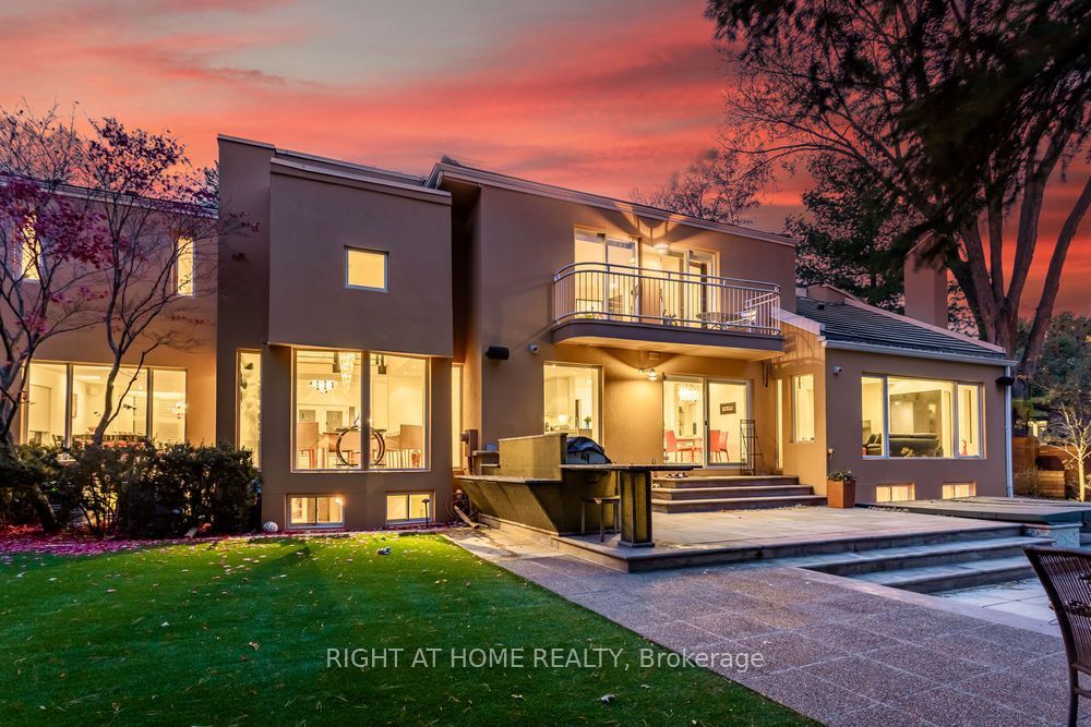 1 Friars Lane, Toronto, ON M9A 1T6 photo 3